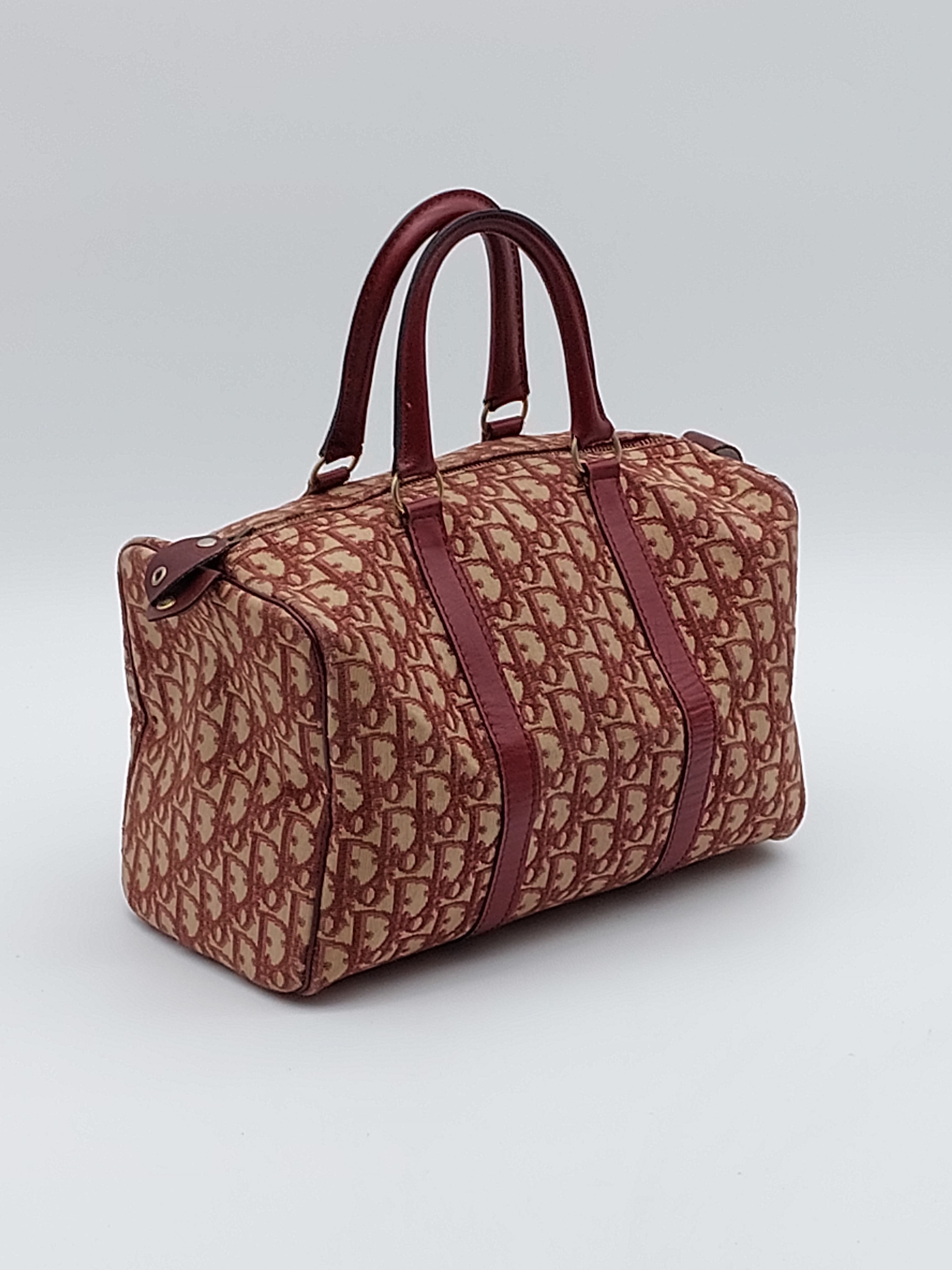 Boston bag