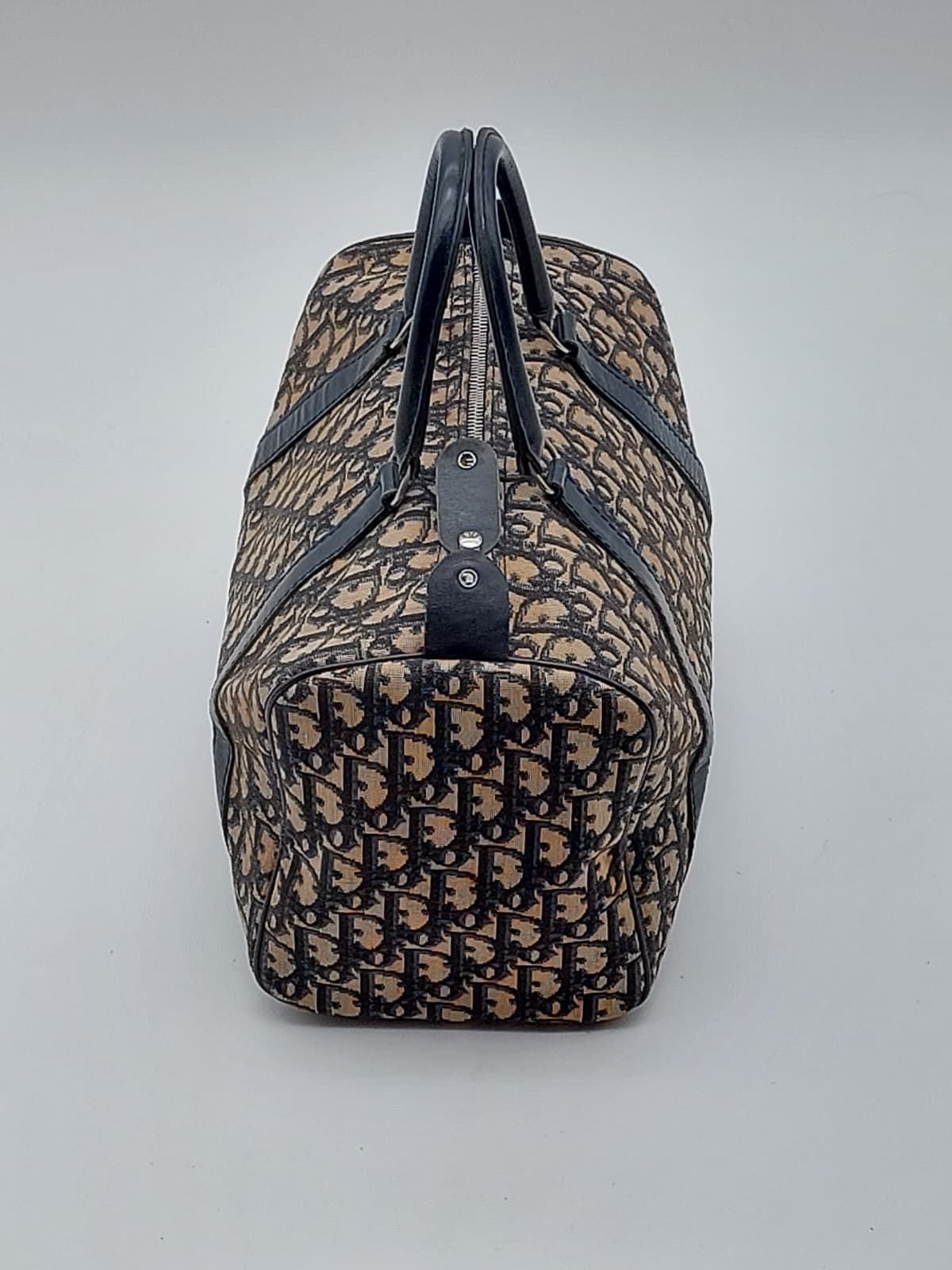 Boston bag