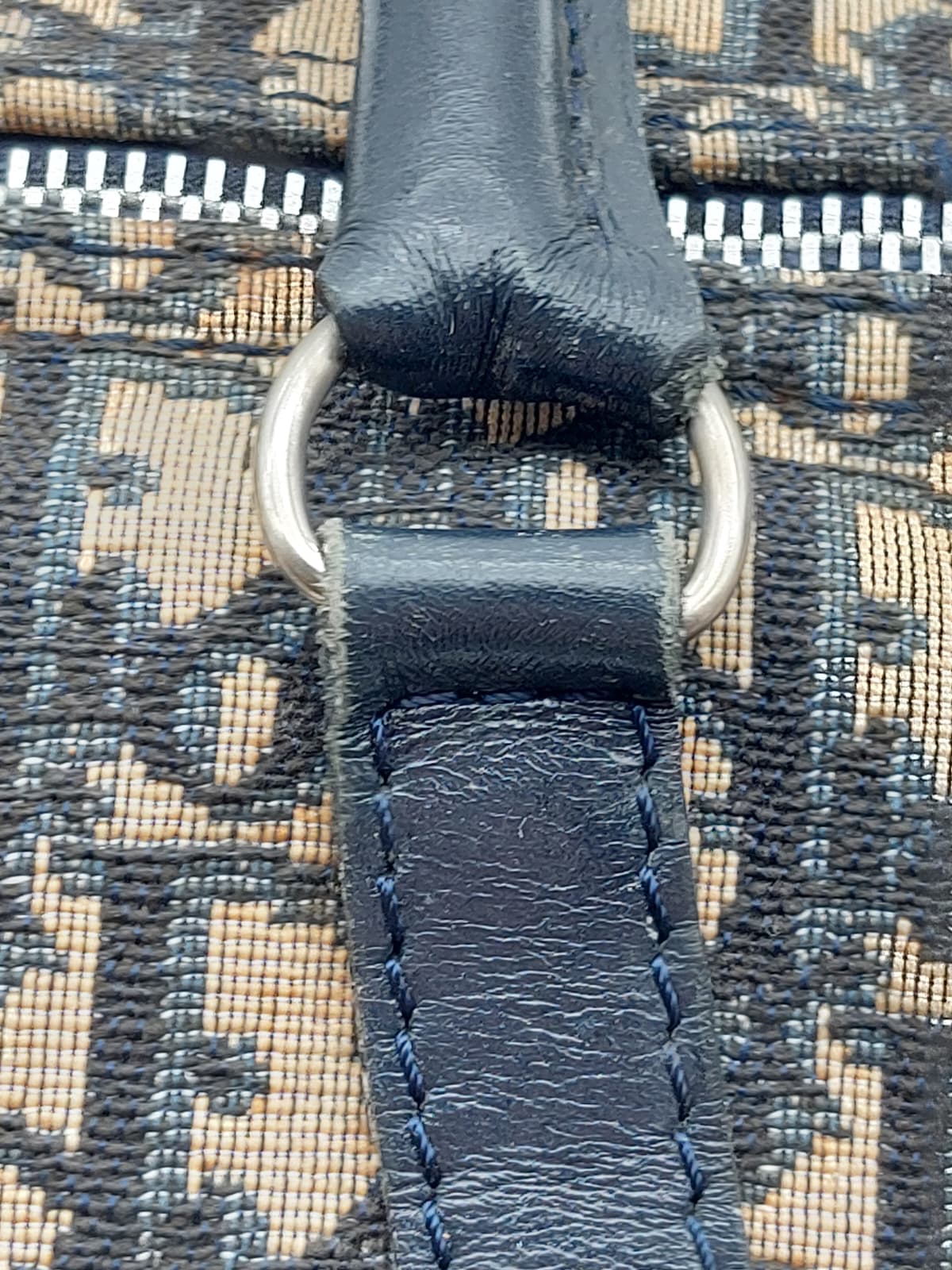 Boston bag