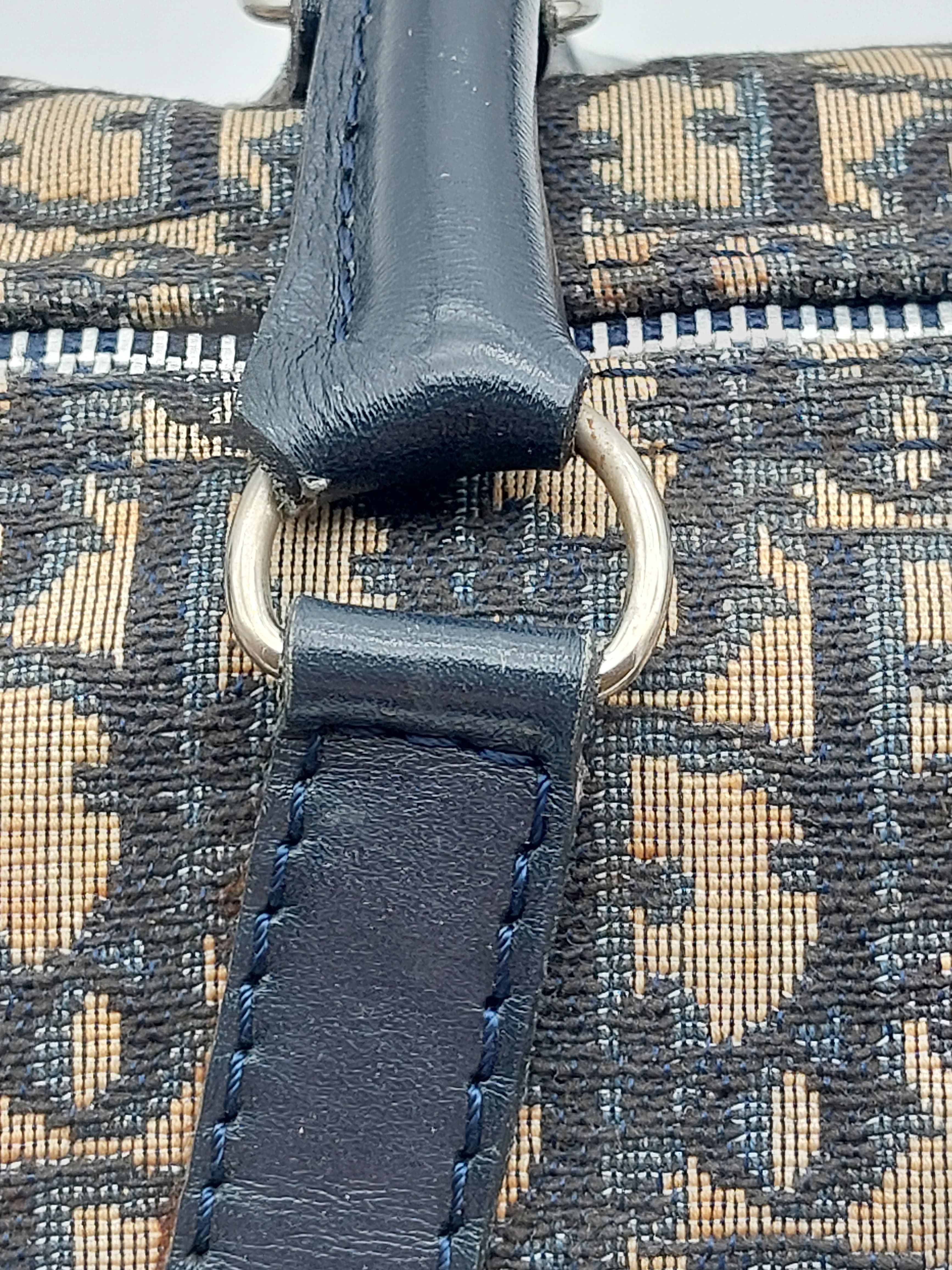 Boston bag