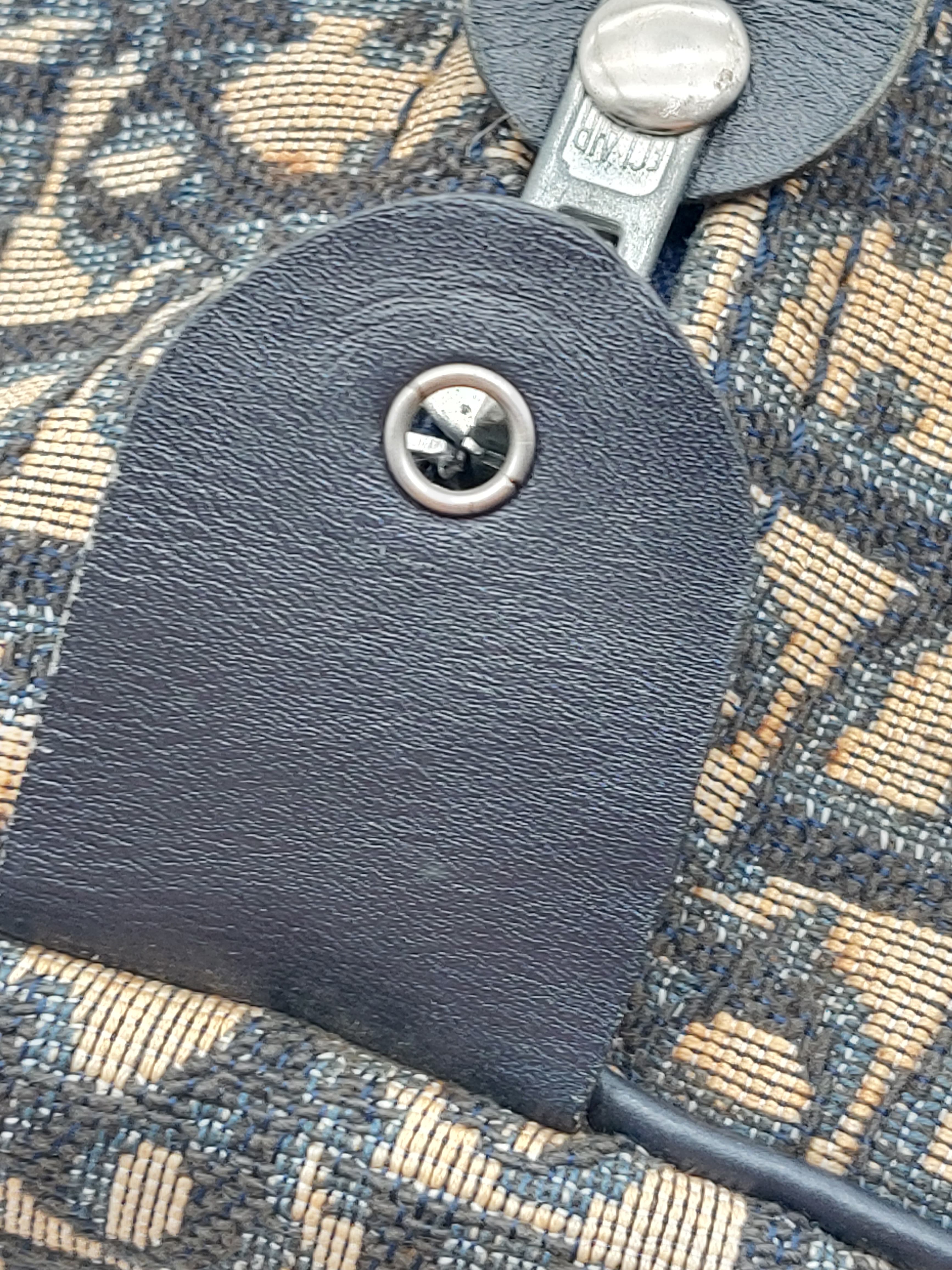 Boston bag