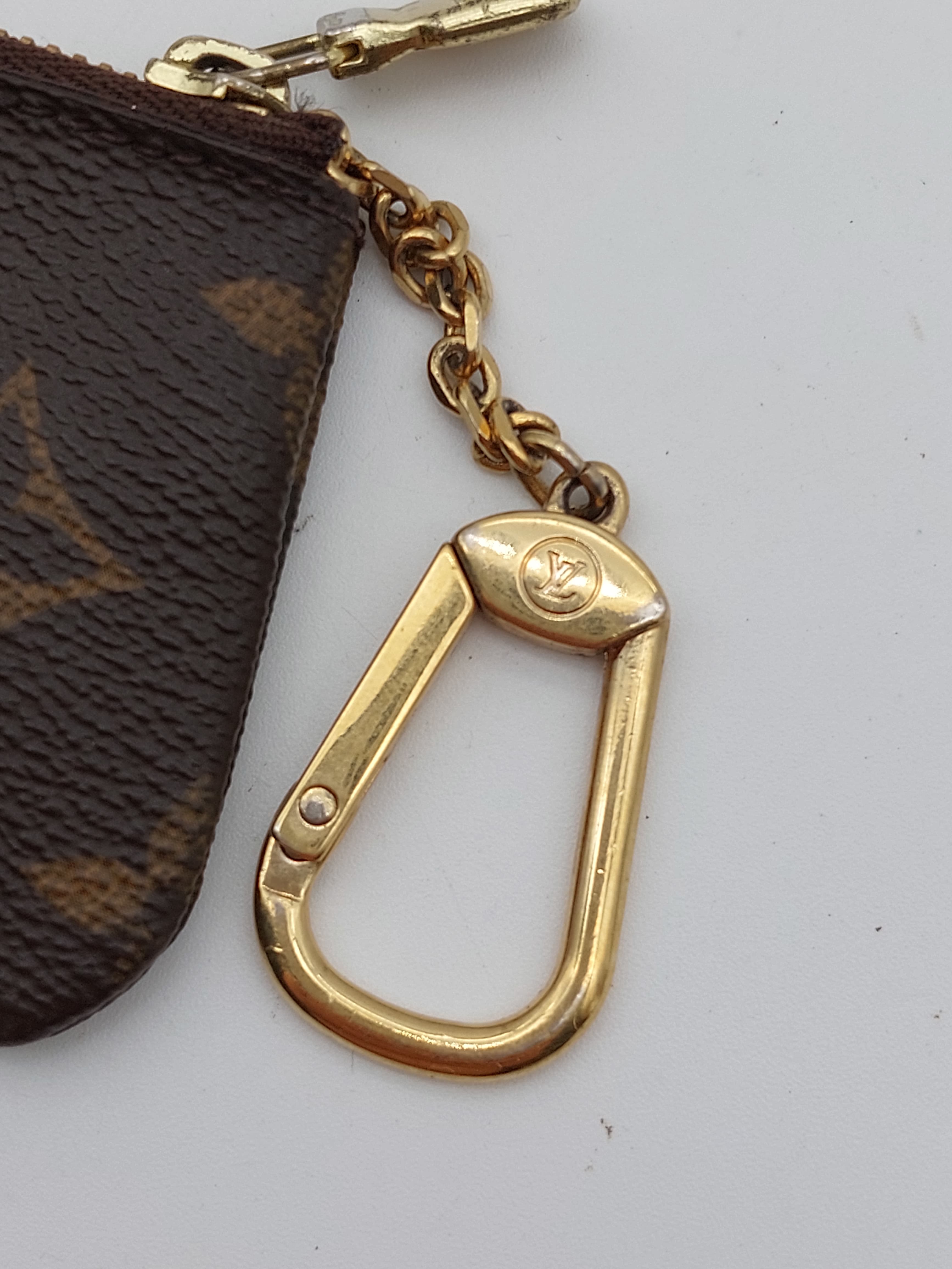 Key pouch