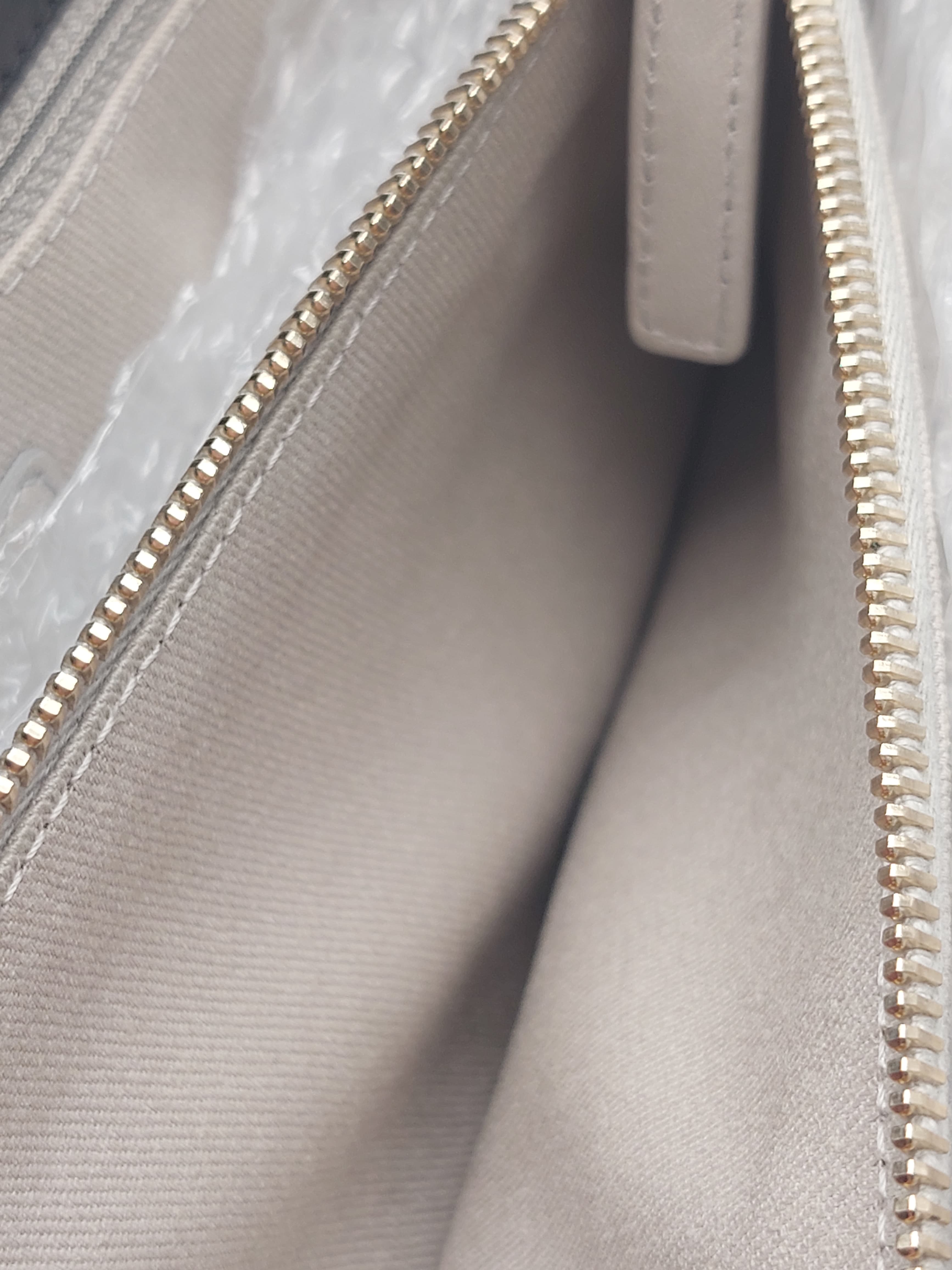 Quilted lambskin shoulderbag