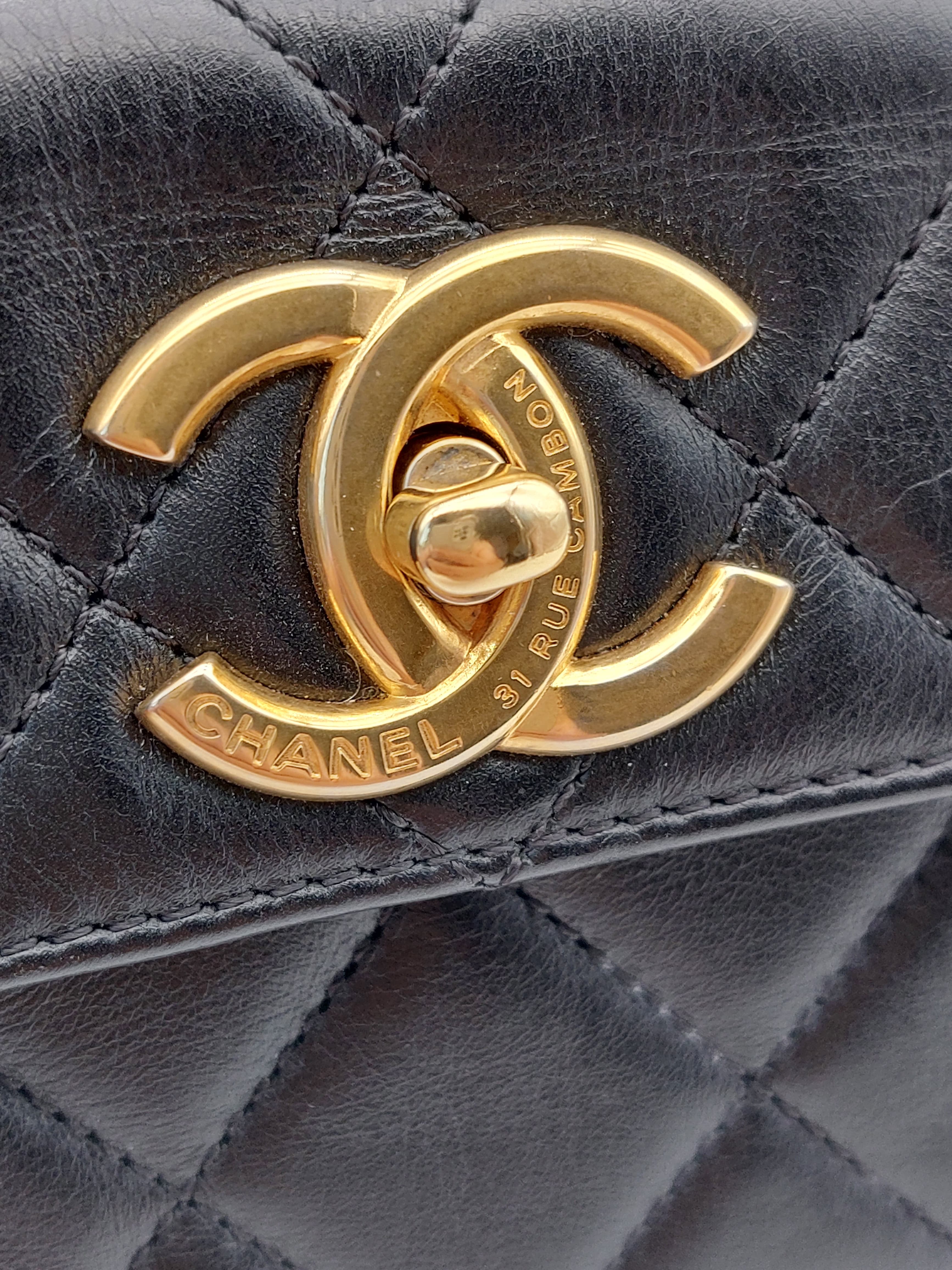 Quilted lambskin shoulderbag