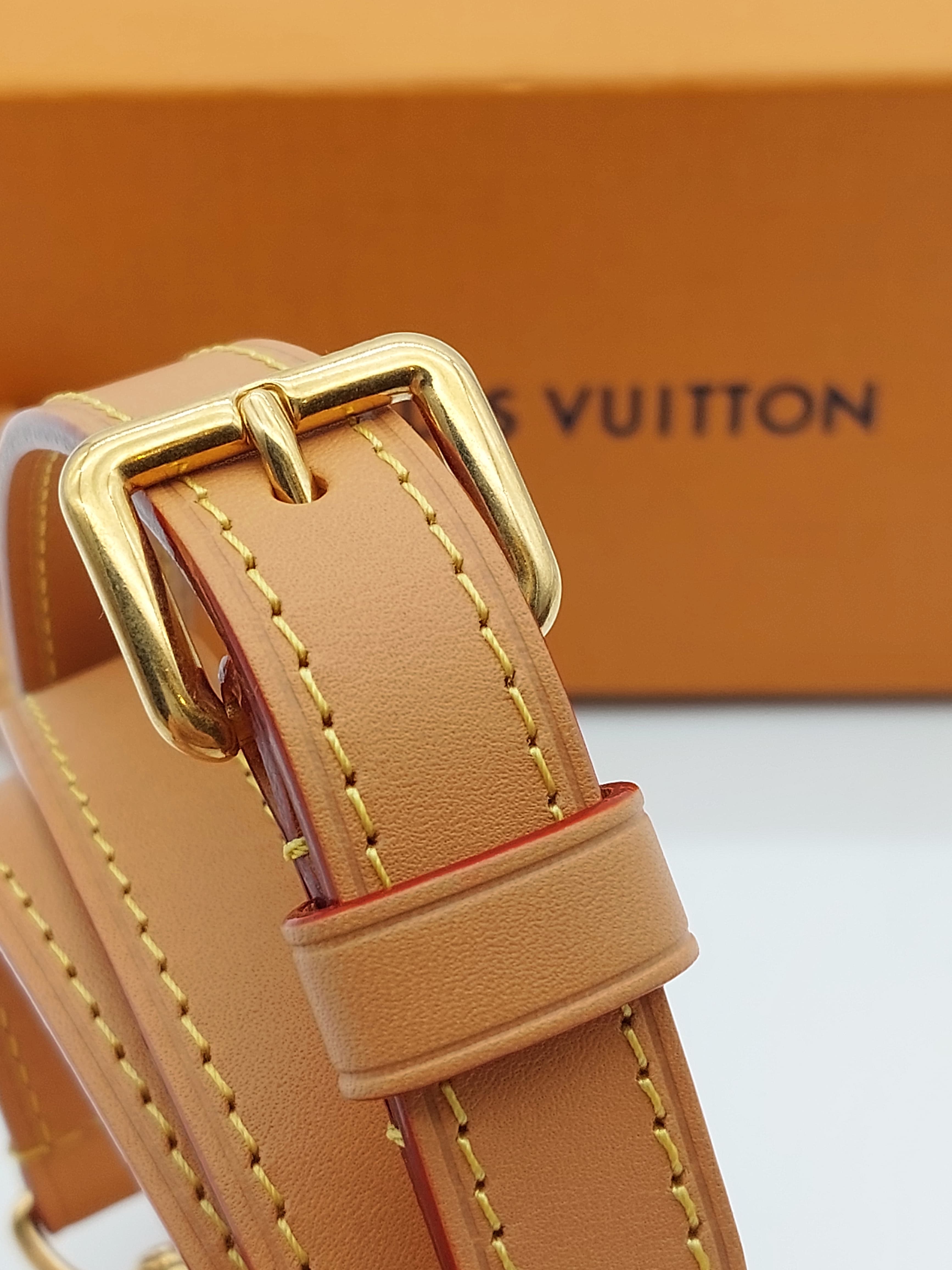 Adjustable strap pre patina