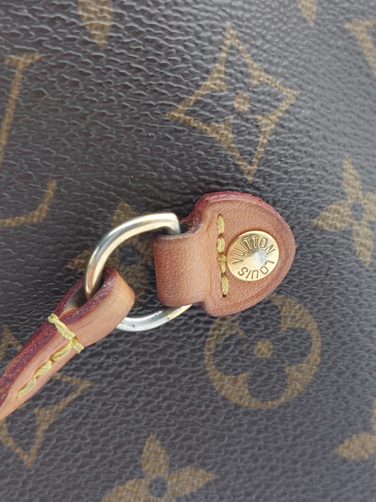 Neverfull MM Fuchsia