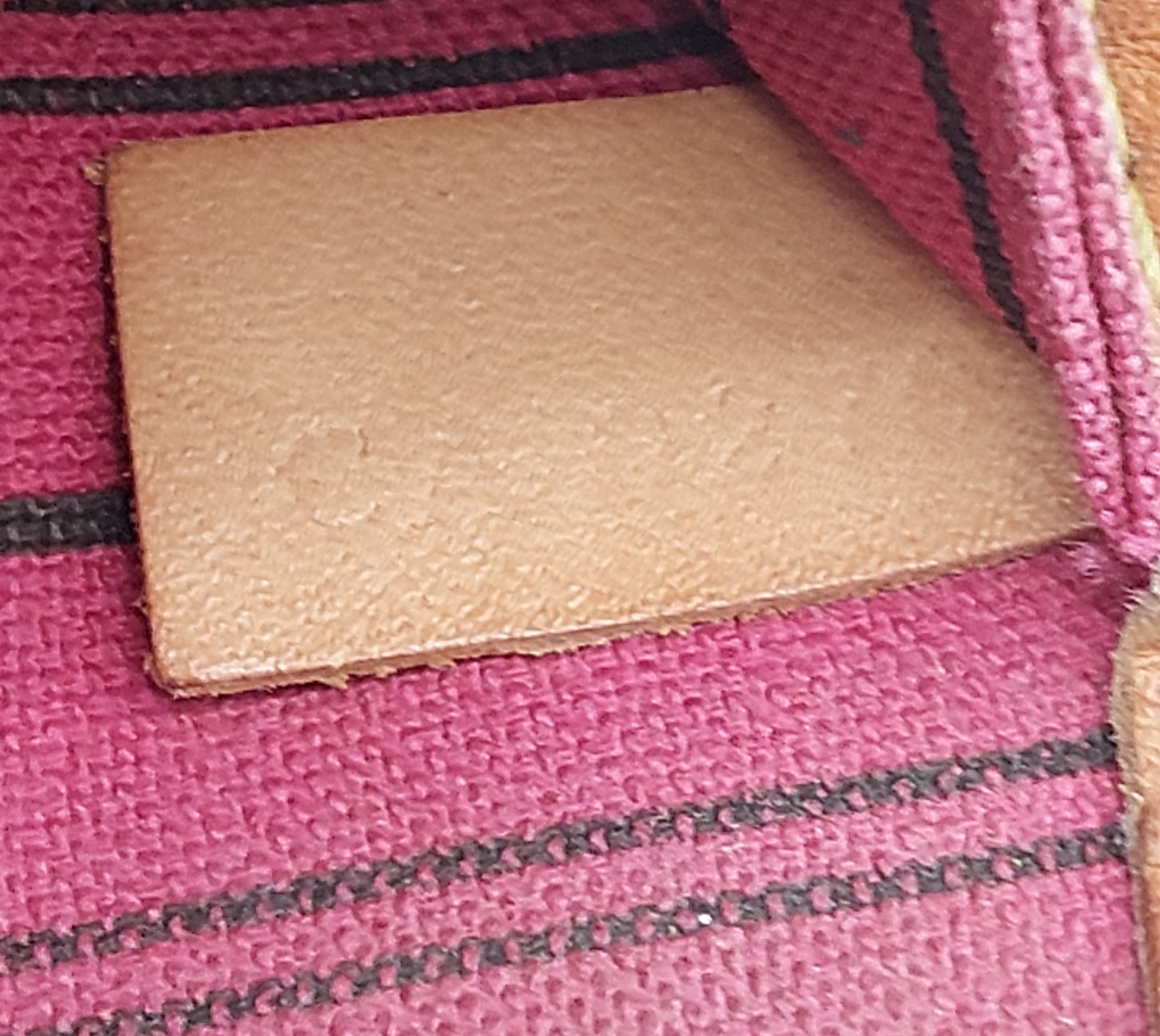 Neverfull MM Fuchsia