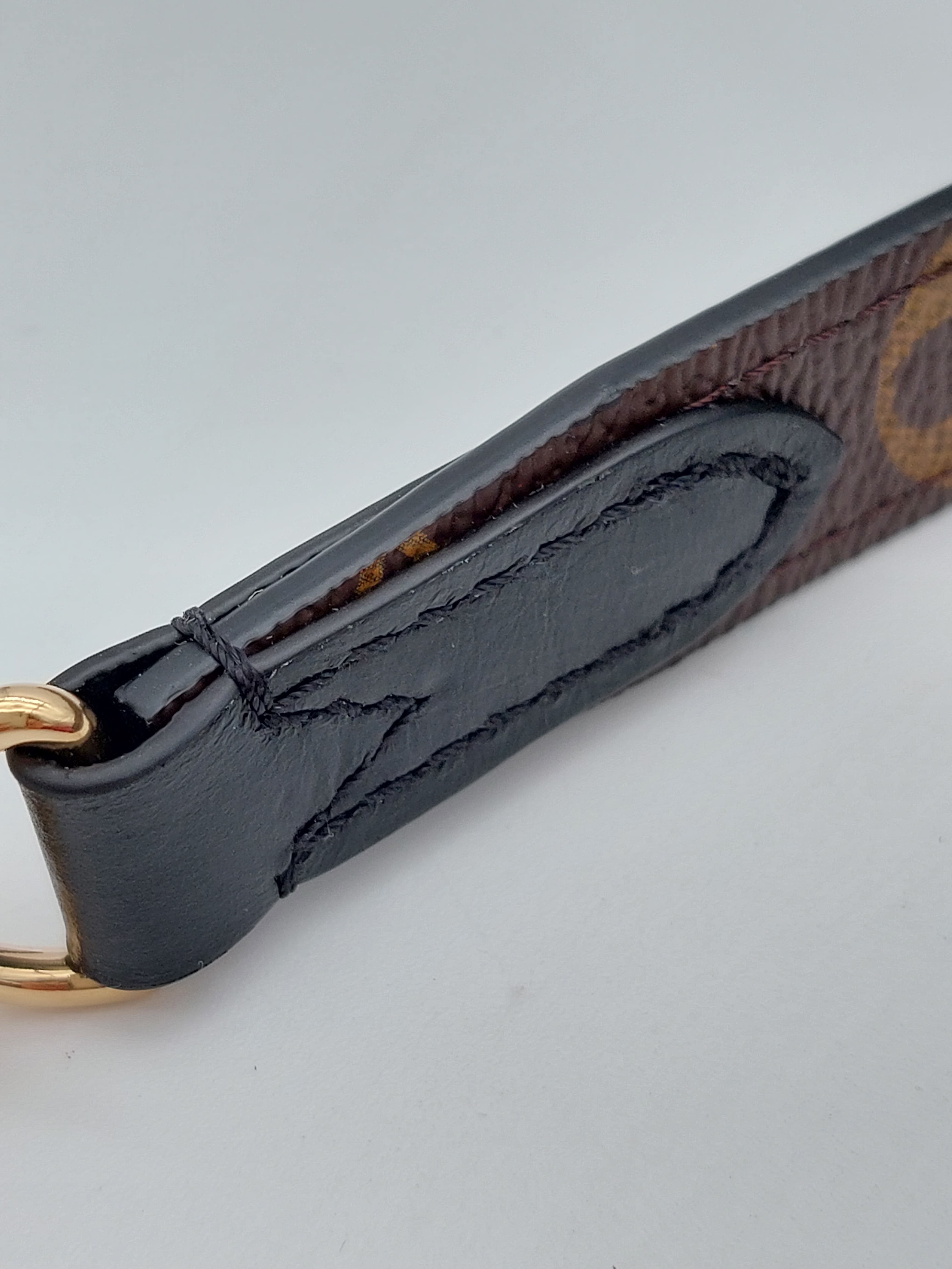Monogram strap