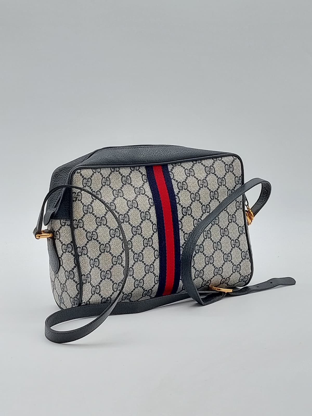 GG Canvas Sherry Shoulderbag