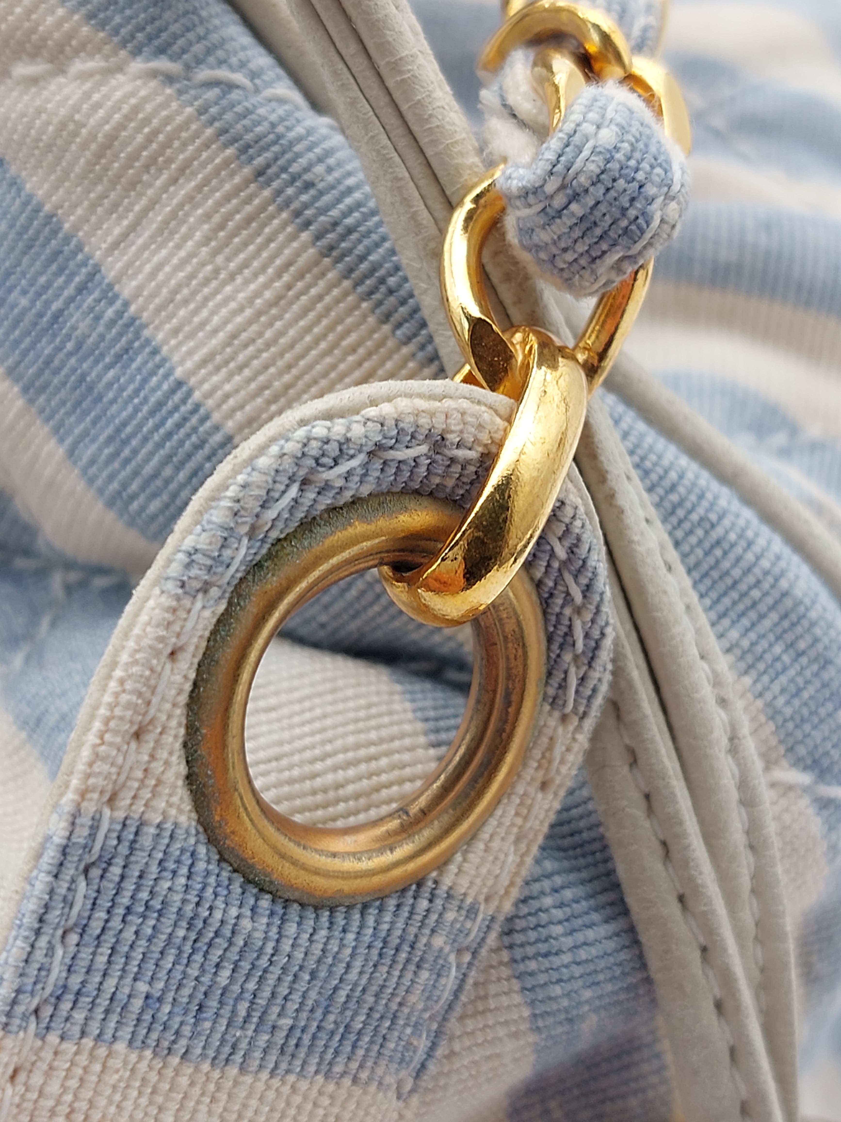 Quilted striped canvas chain shoulderbag