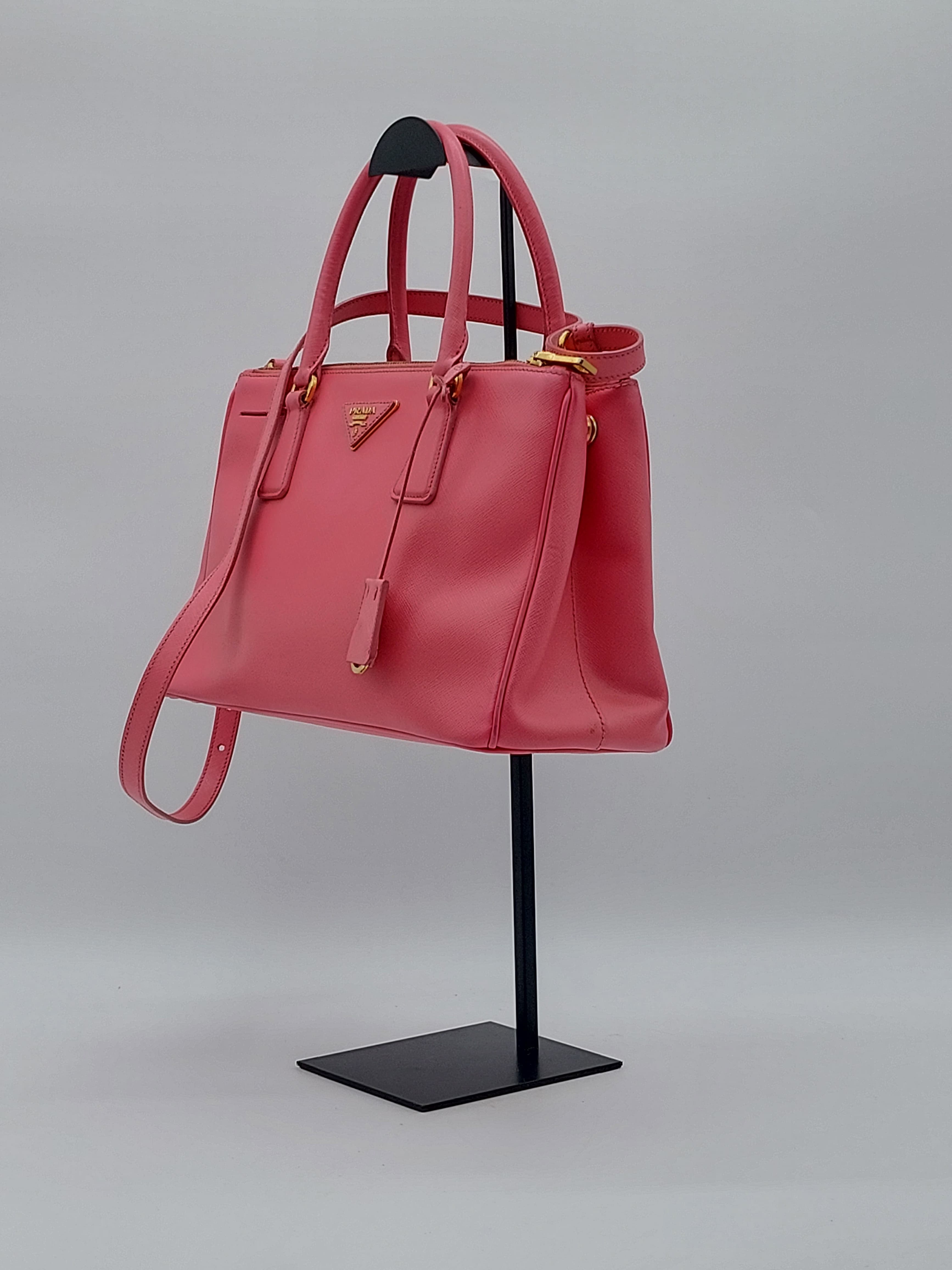 Prada Galeria Saffiano