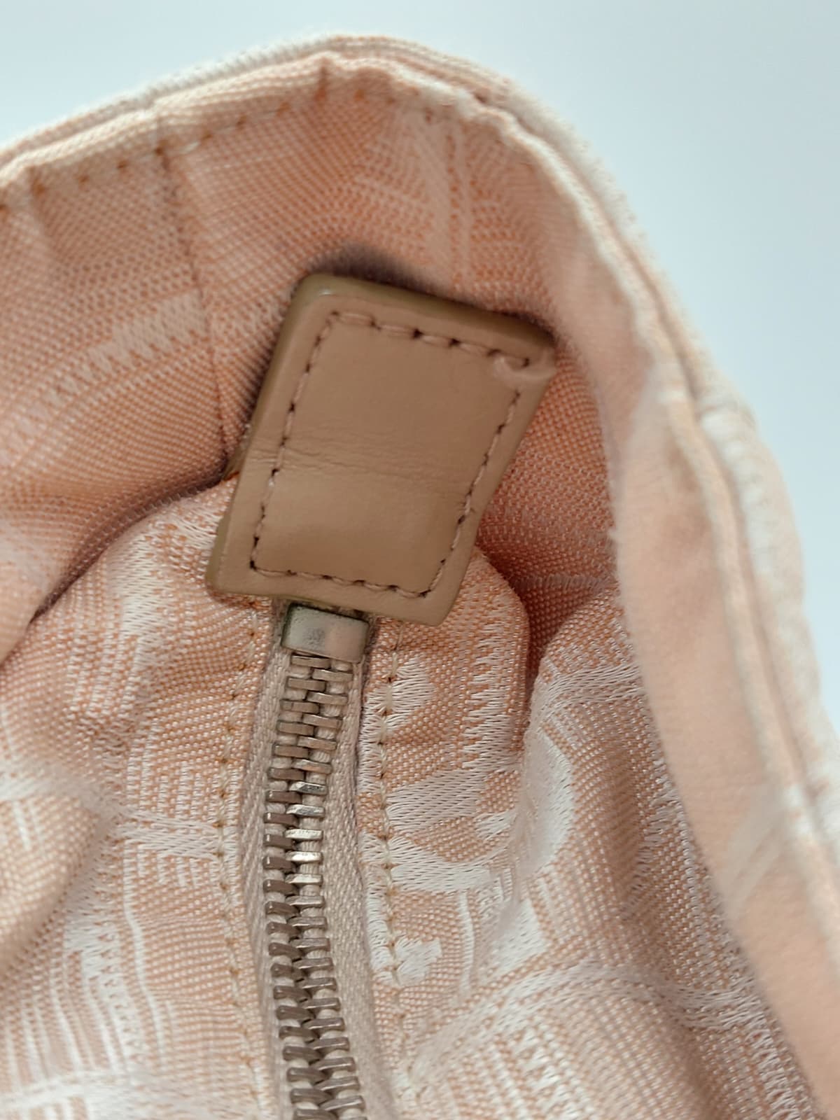 Travel Line Shoulderbag