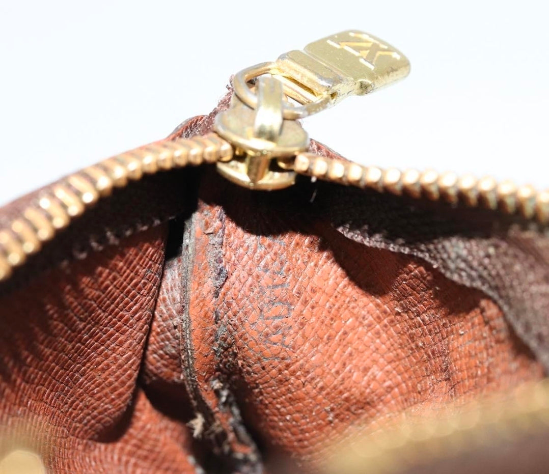 Key pouch