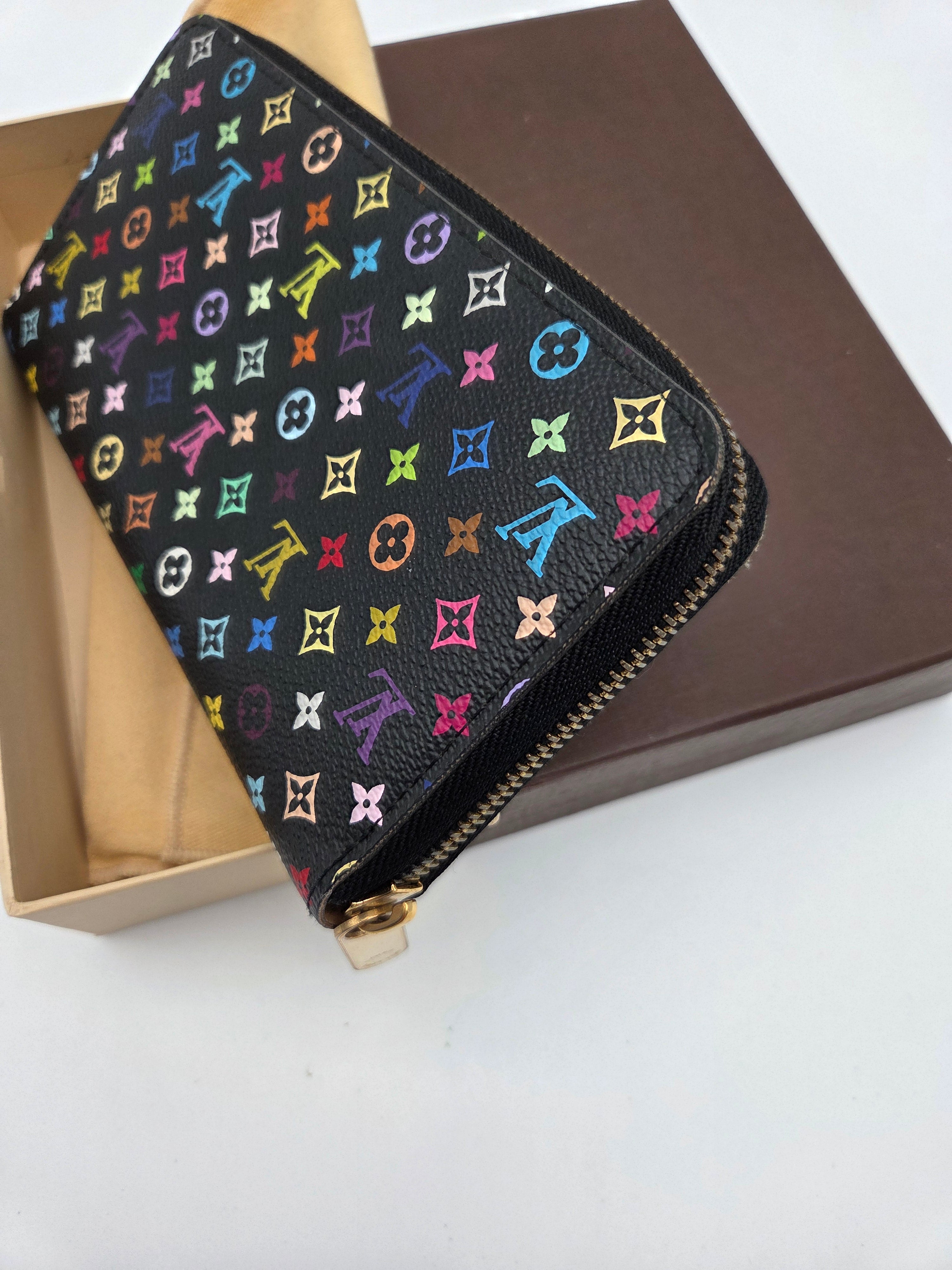 Louis Vuitton Zippy Multicolour Black