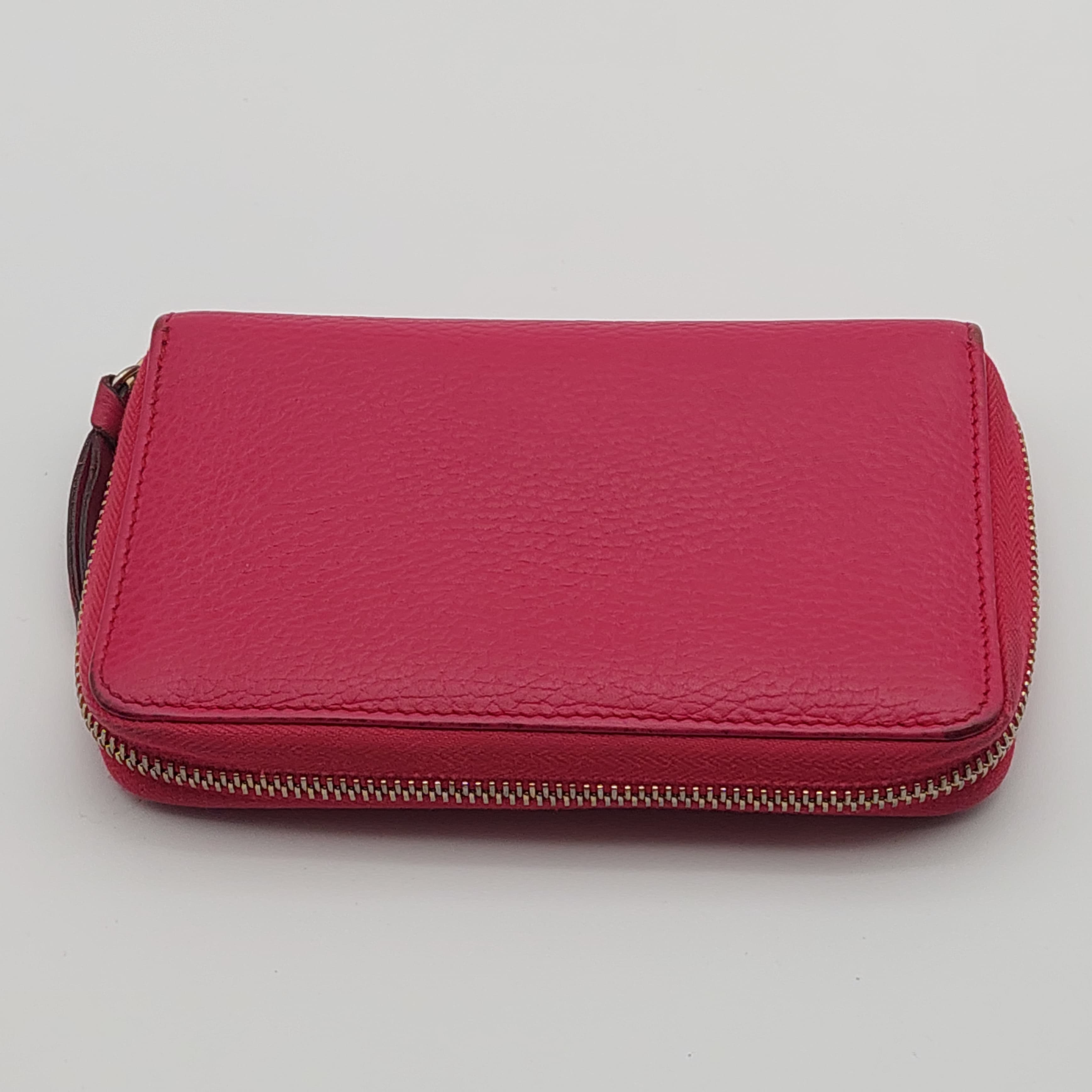 Gucci Swing Zip Wallet Fuchsia