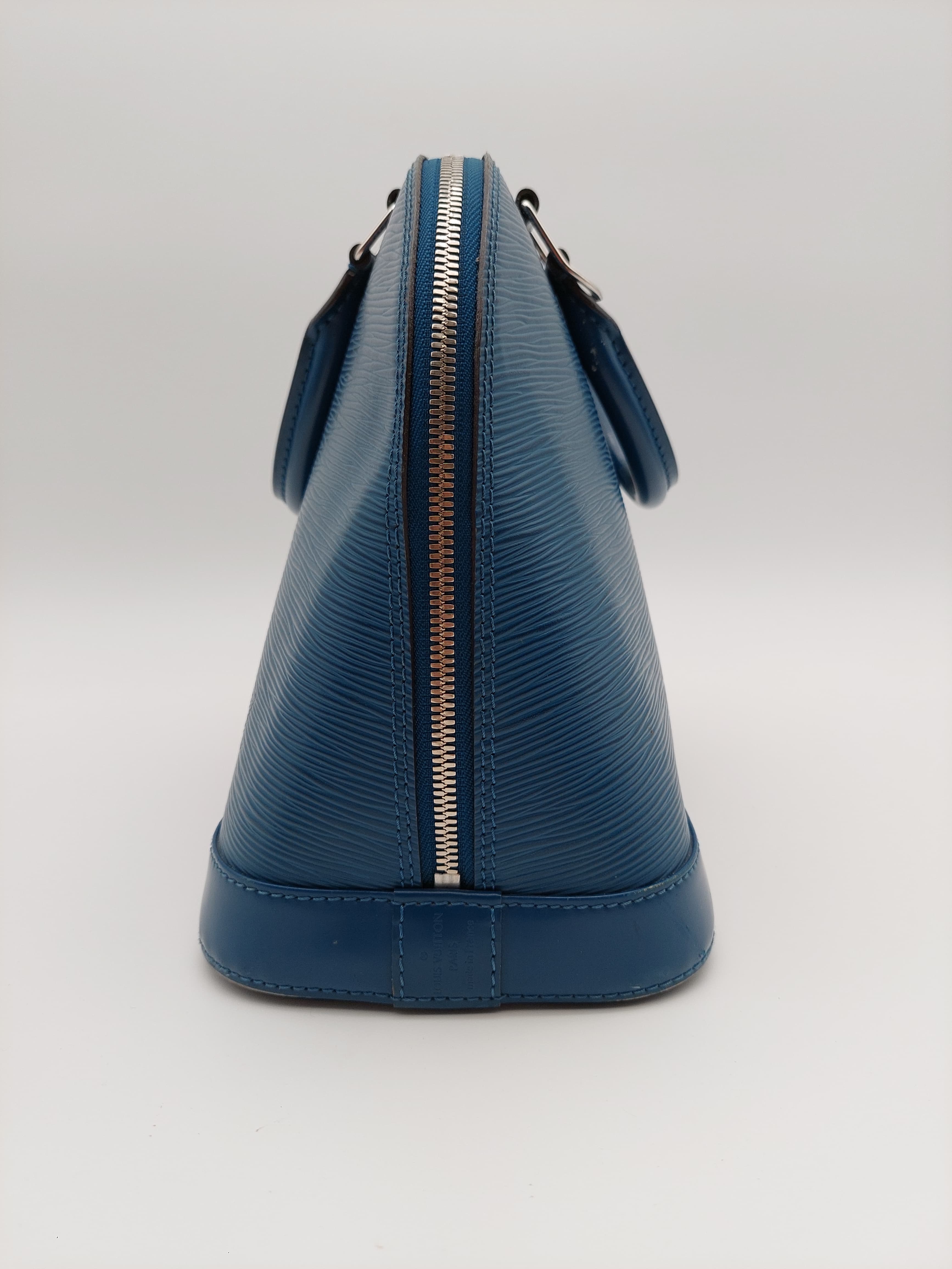 Louis Vuitton Alma PM Epi