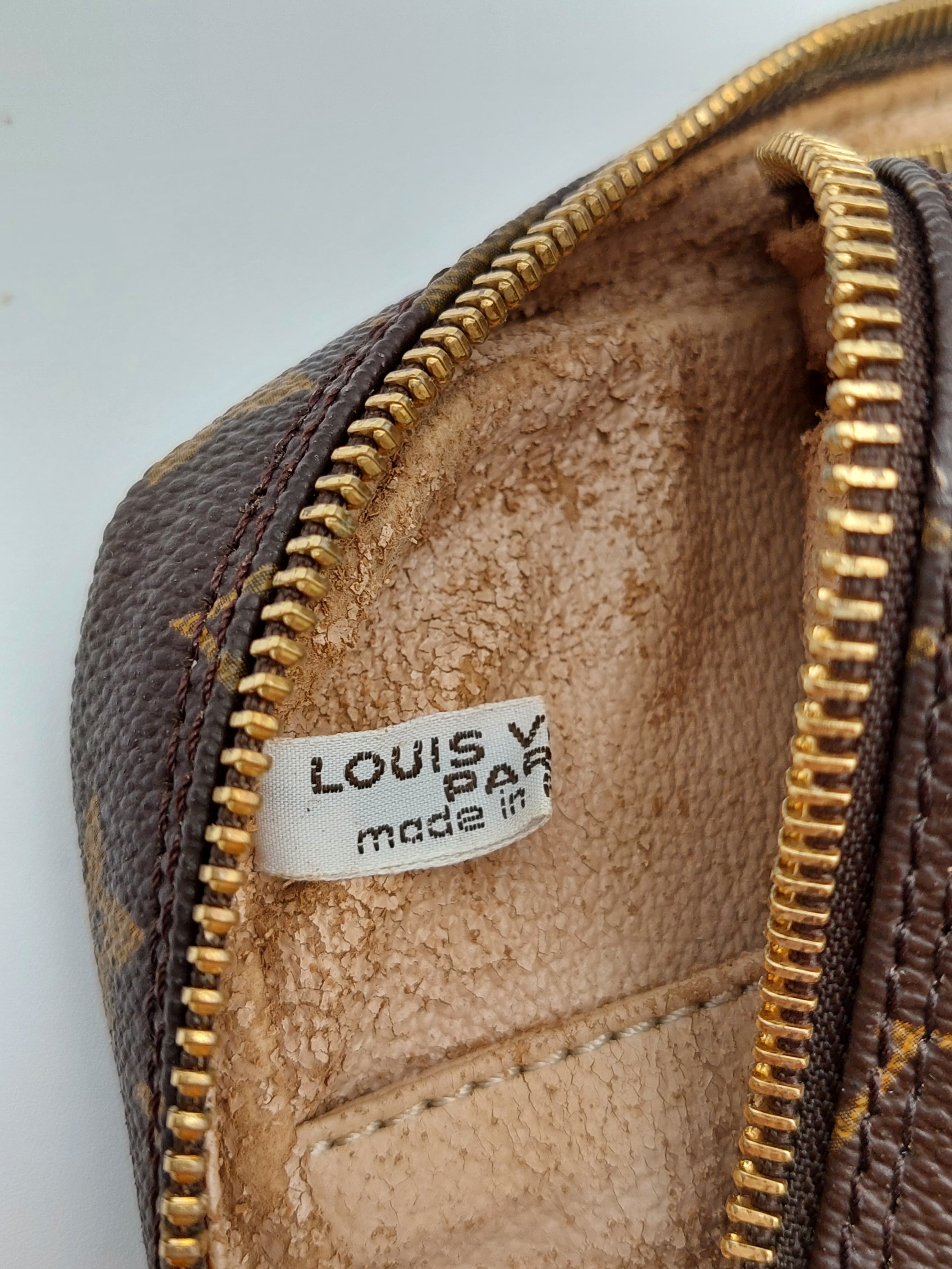 Louis Vuitton Trousse Toilette 23