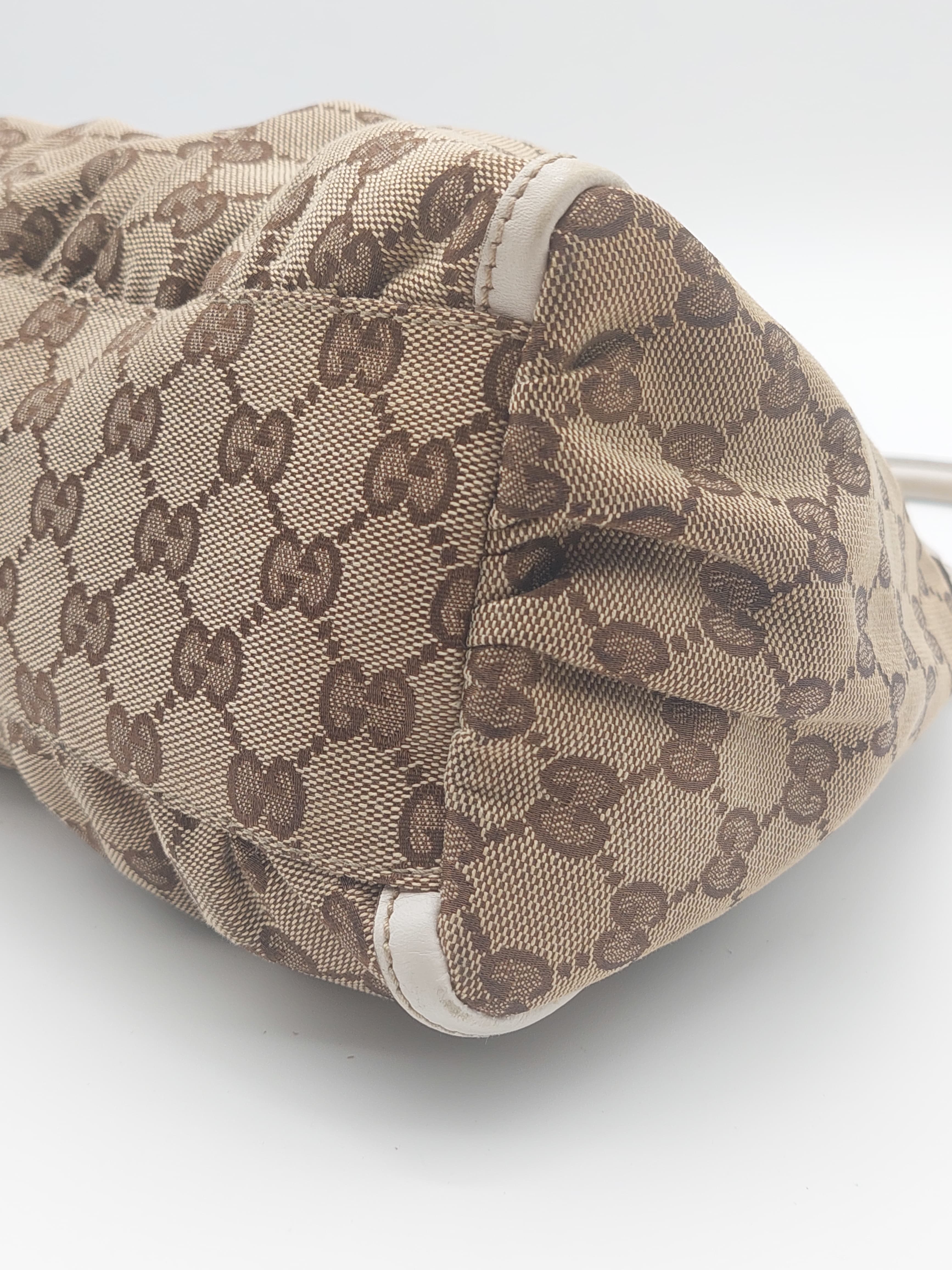 Gucci Abbey D ring Shoulderbag