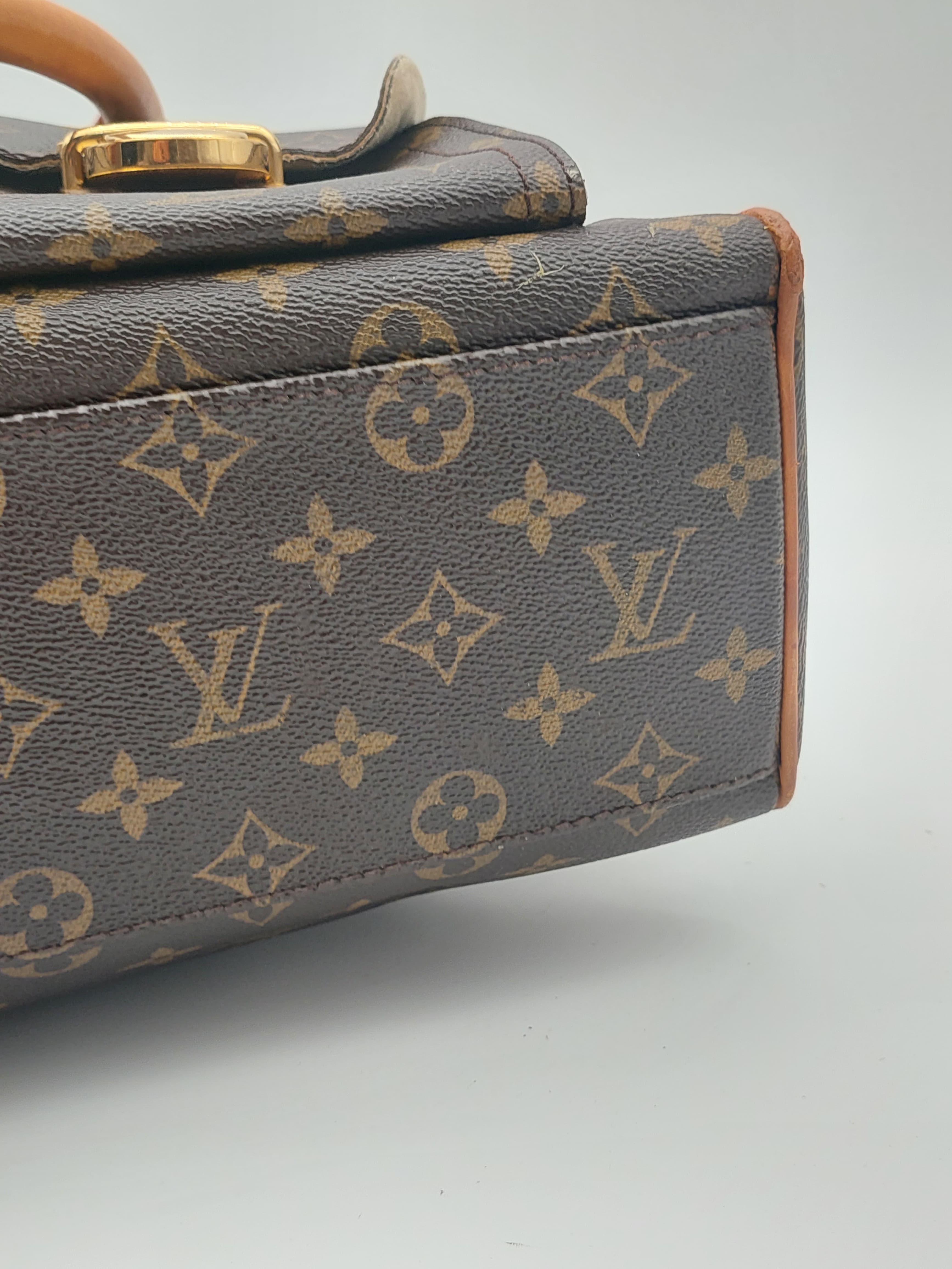 Louis Vuitton Manhattan GM