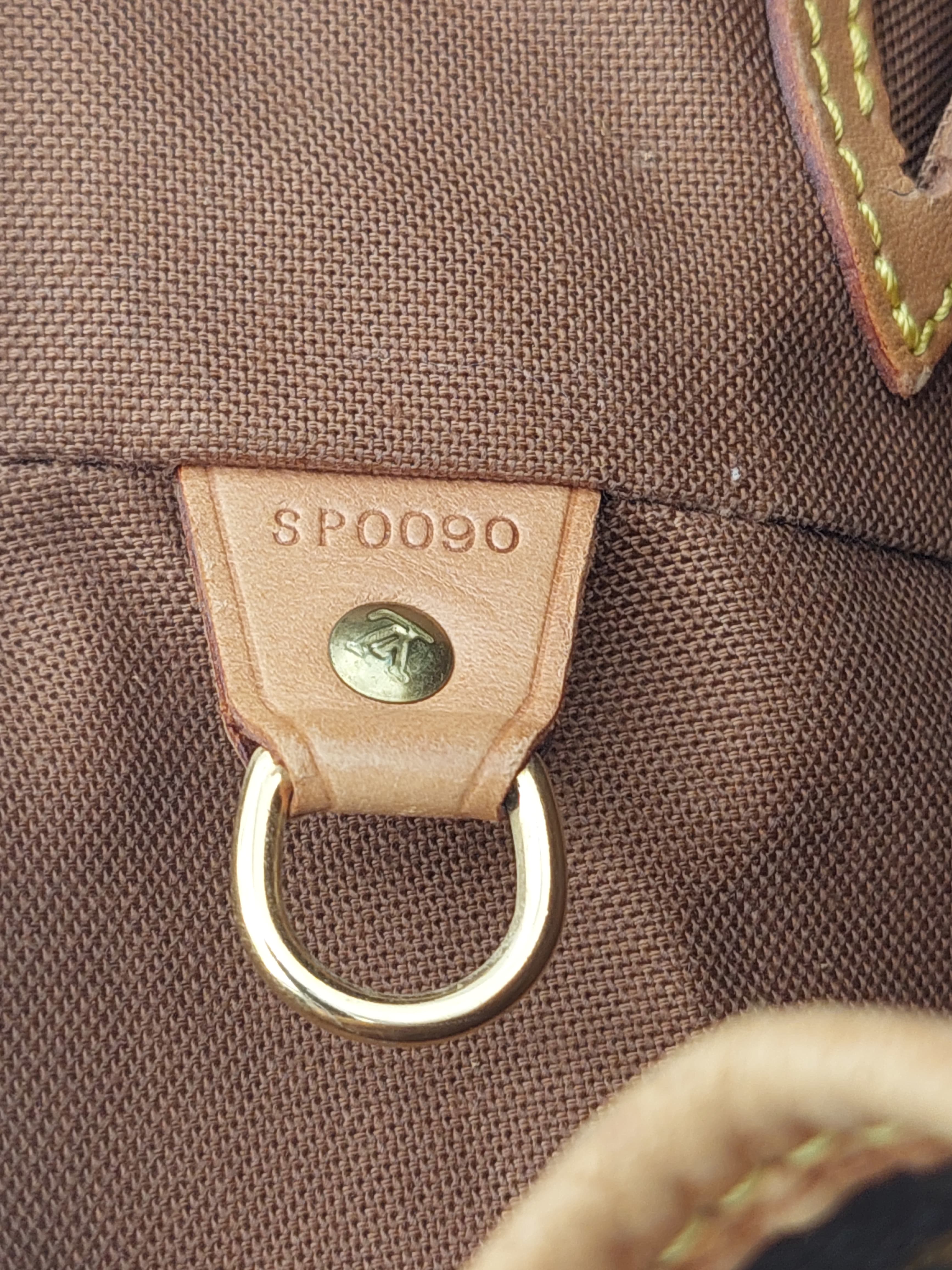 Louis Vuitton Montsouris MM