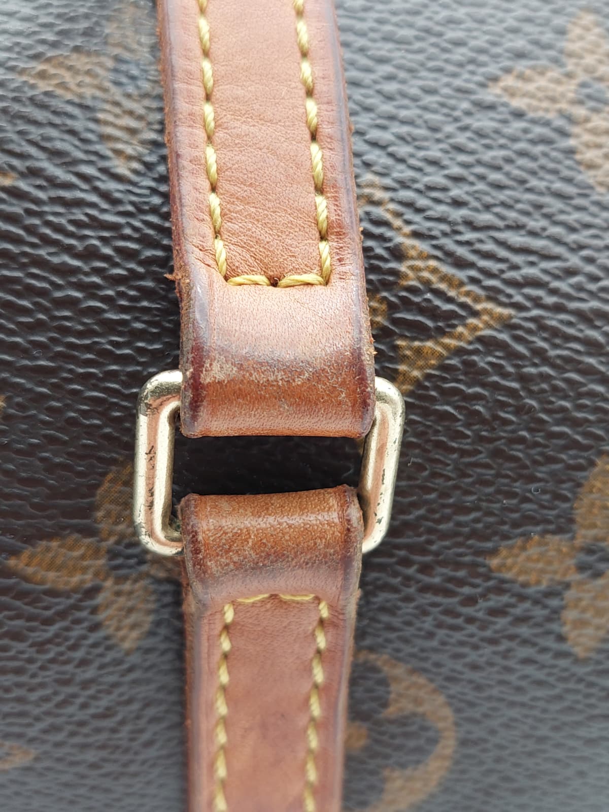 Louis Vuitton Papillon 26