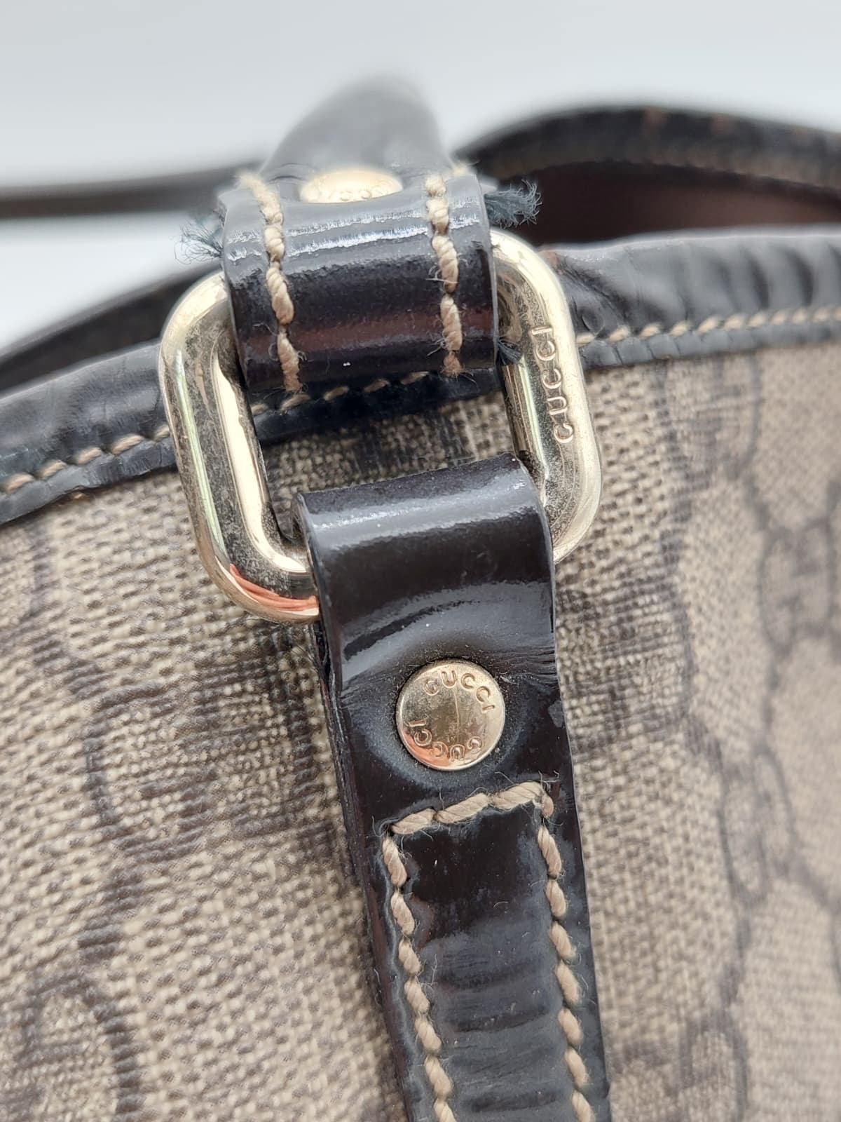Gucci GG SupremeTote bag