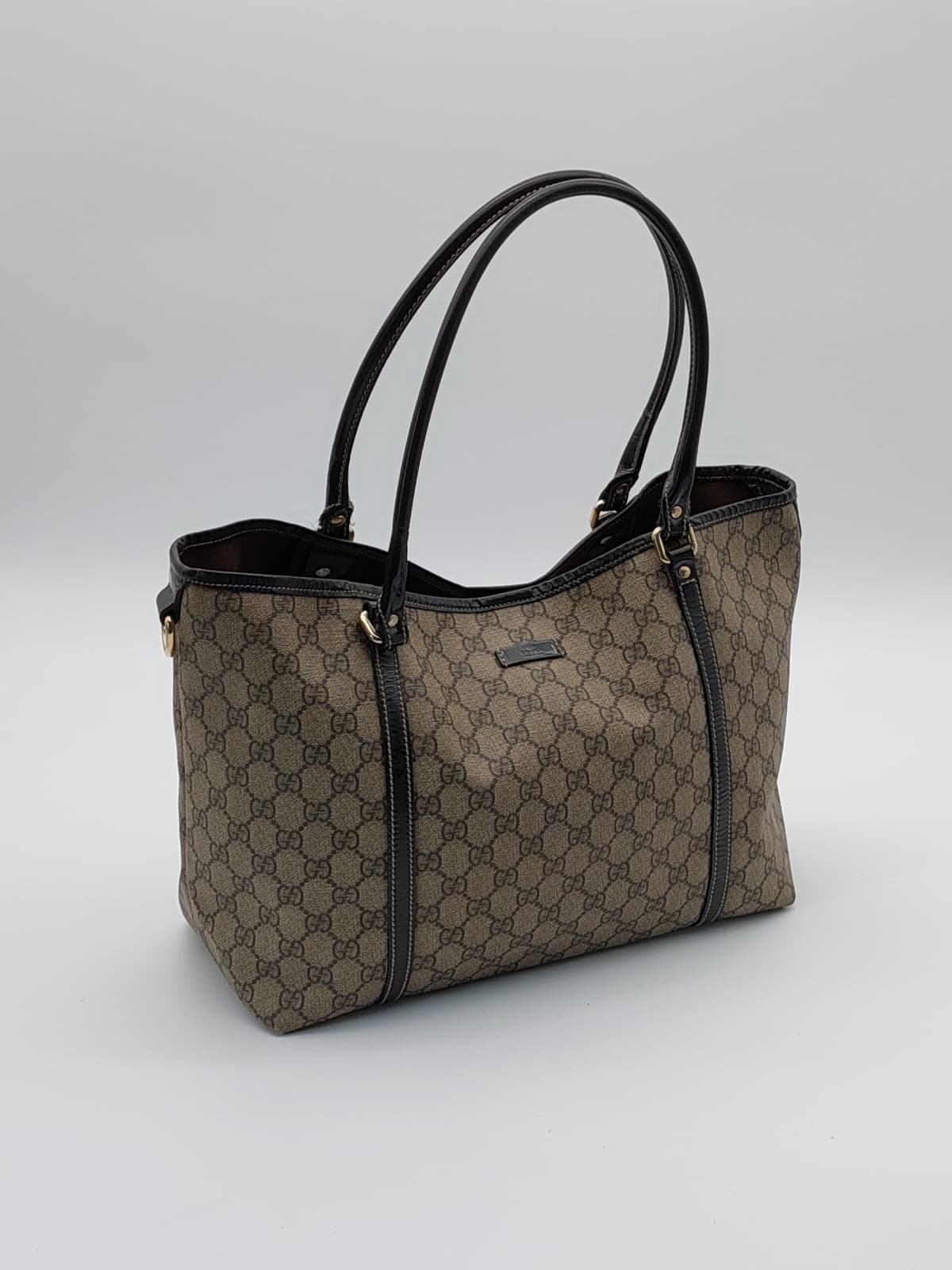 Gucci GG SupremeTote bag