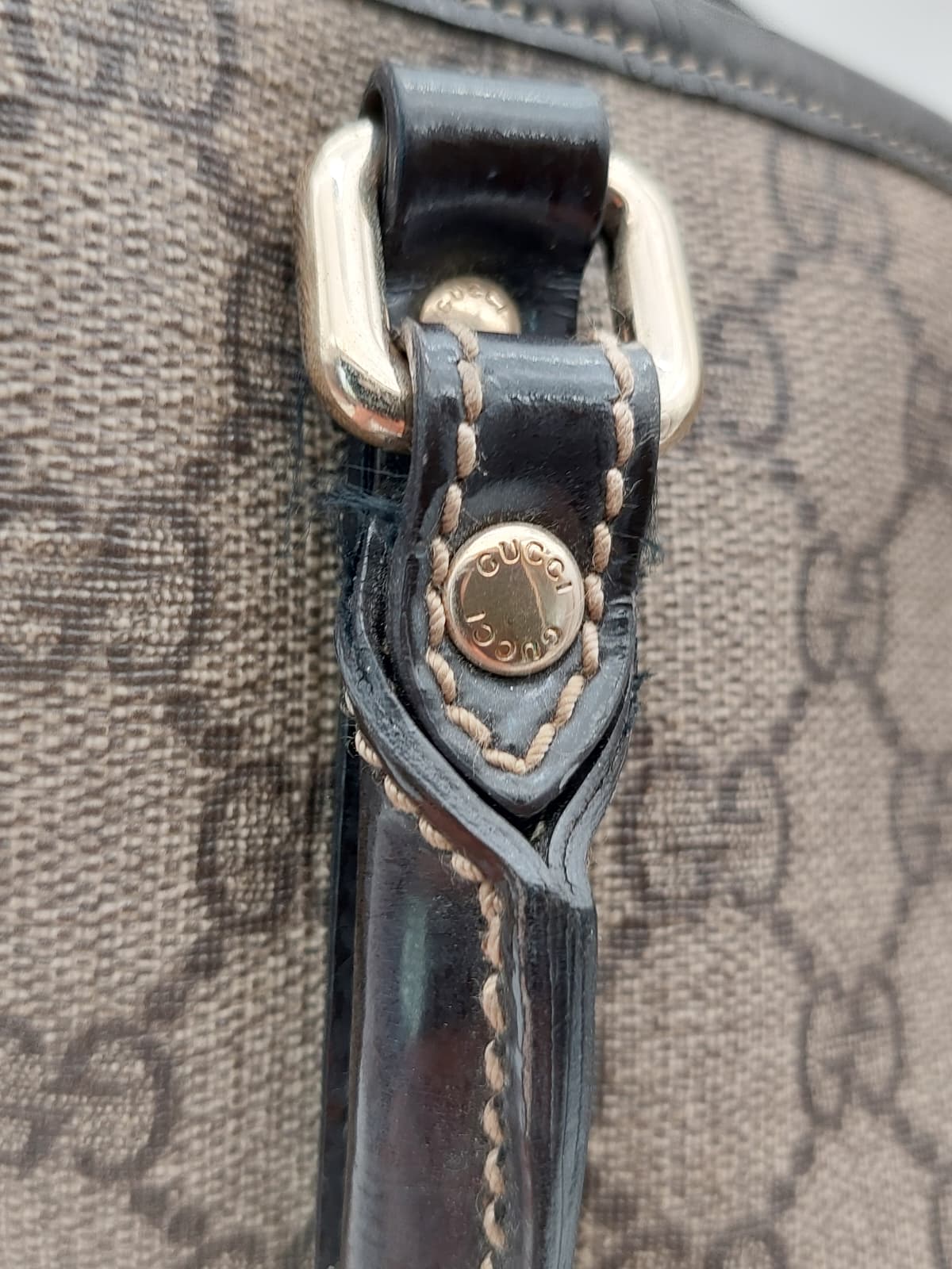 Gucci GG SupremeTote bag