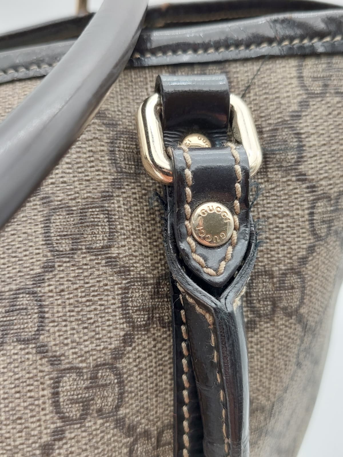 Gucci GG SupremeTote bag