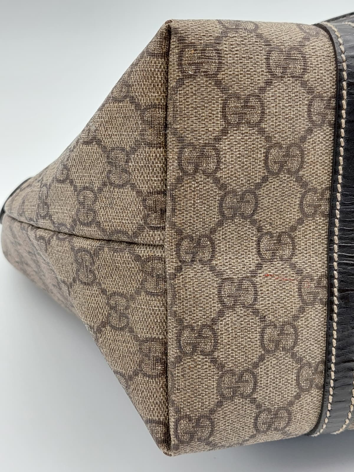 Gucci GG SupremeTote bag