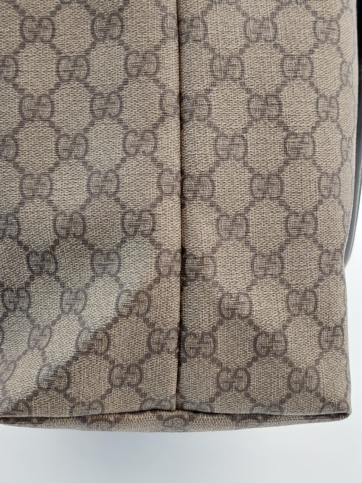 Gucci GG SupremeTote bag
