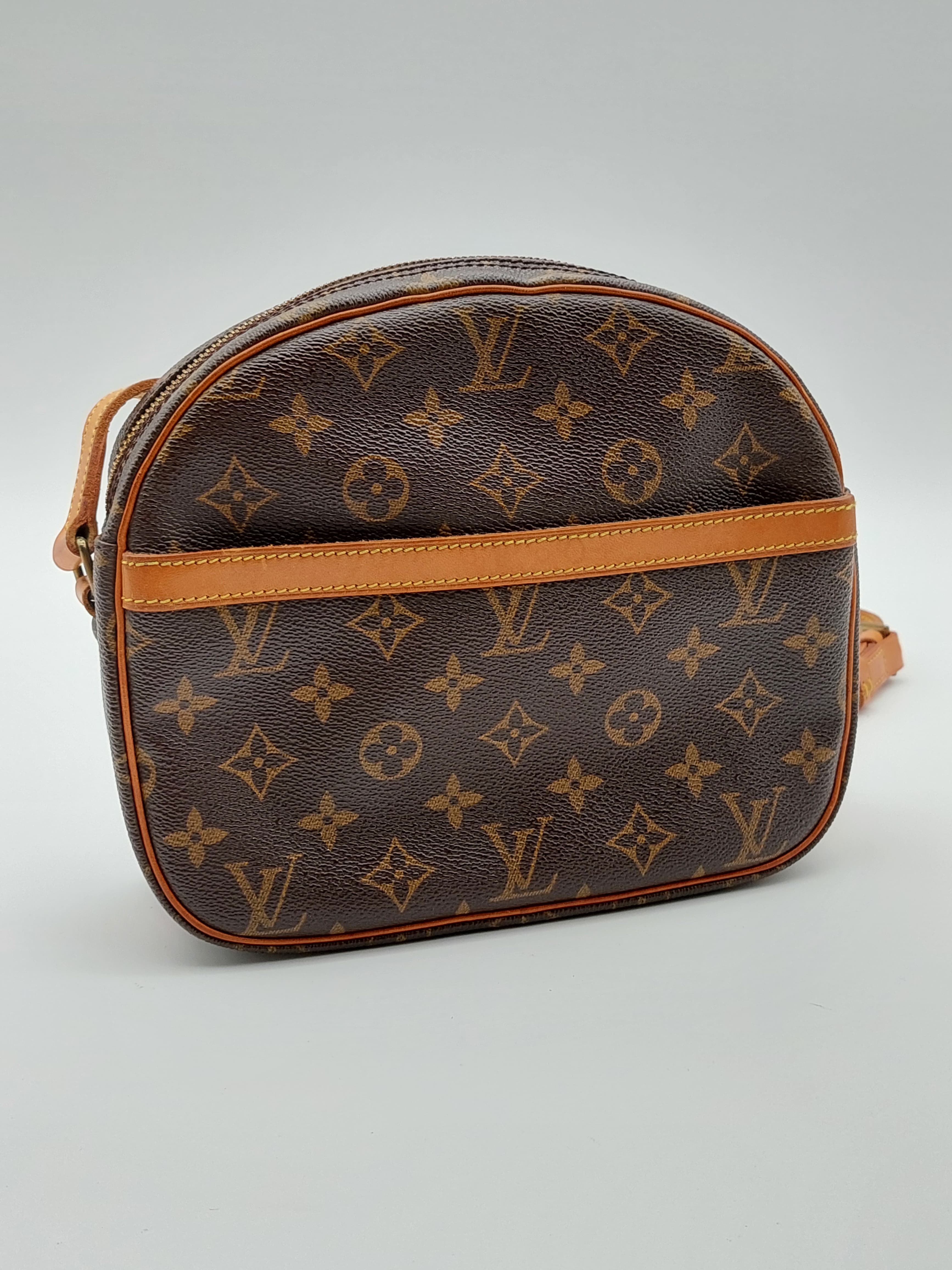 Louis Vuitton Senlis