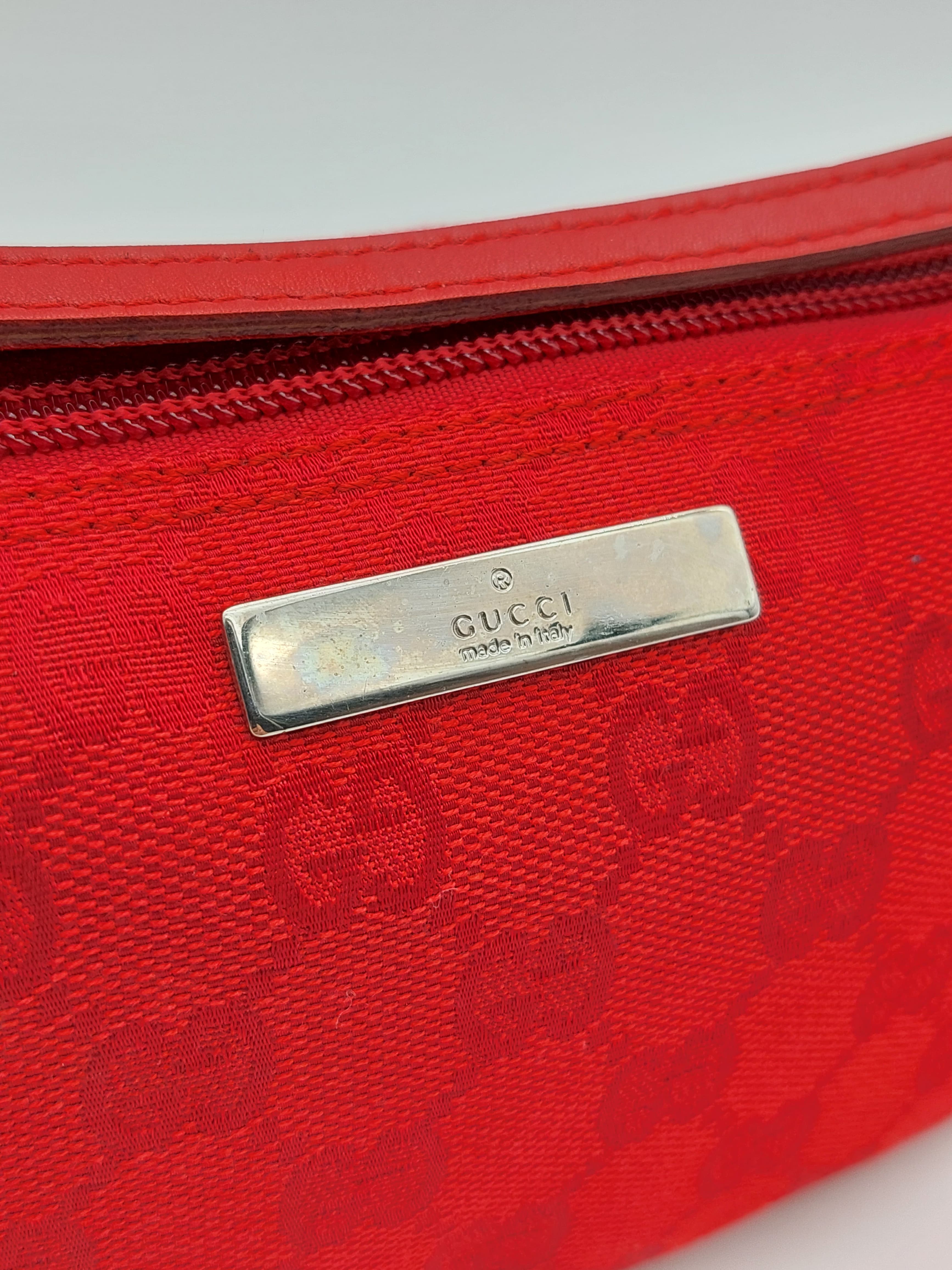 Gucci Boat Pochette