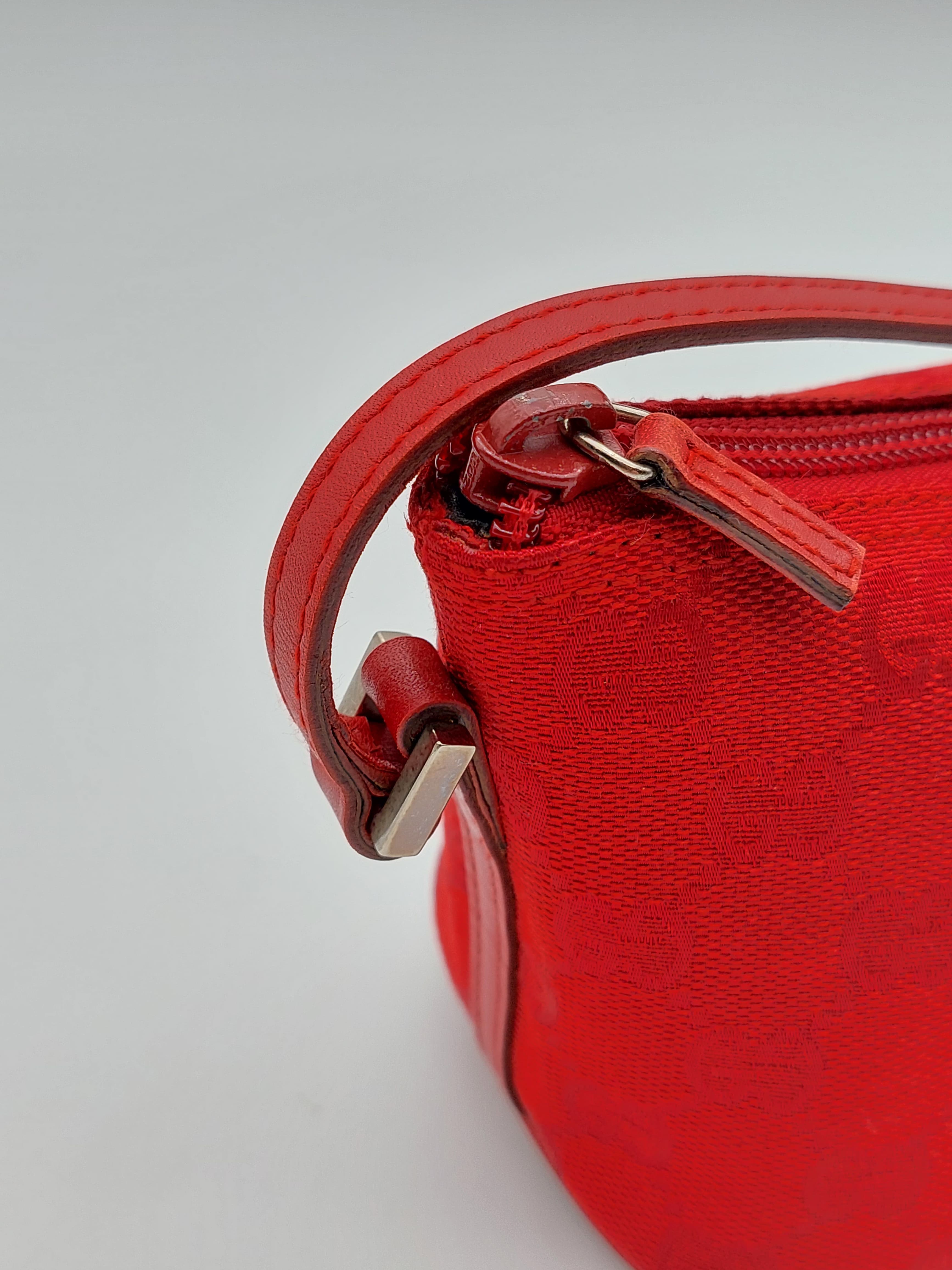Gucci Boat Pochette