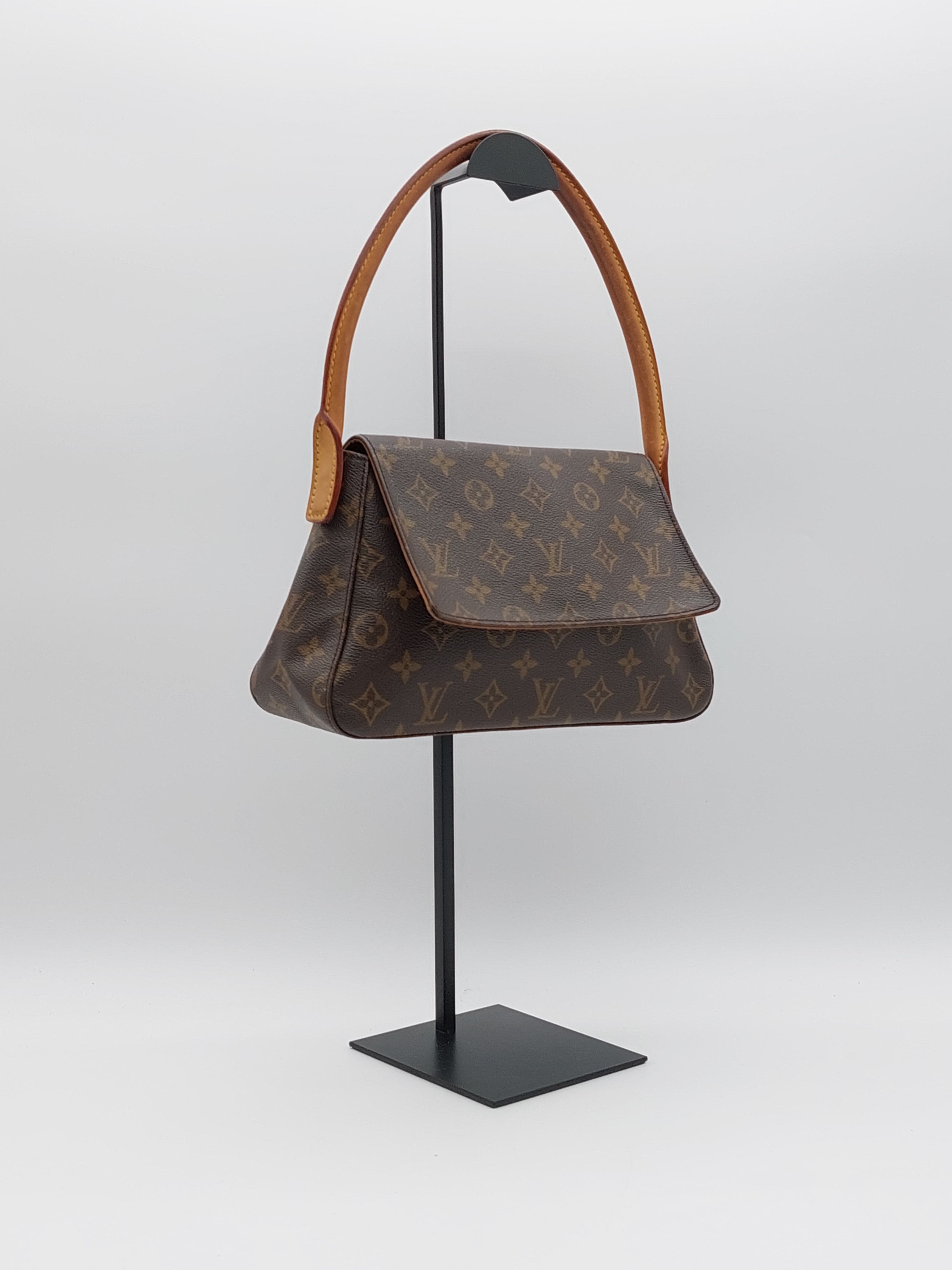 Louis Vuitton Mini Looping