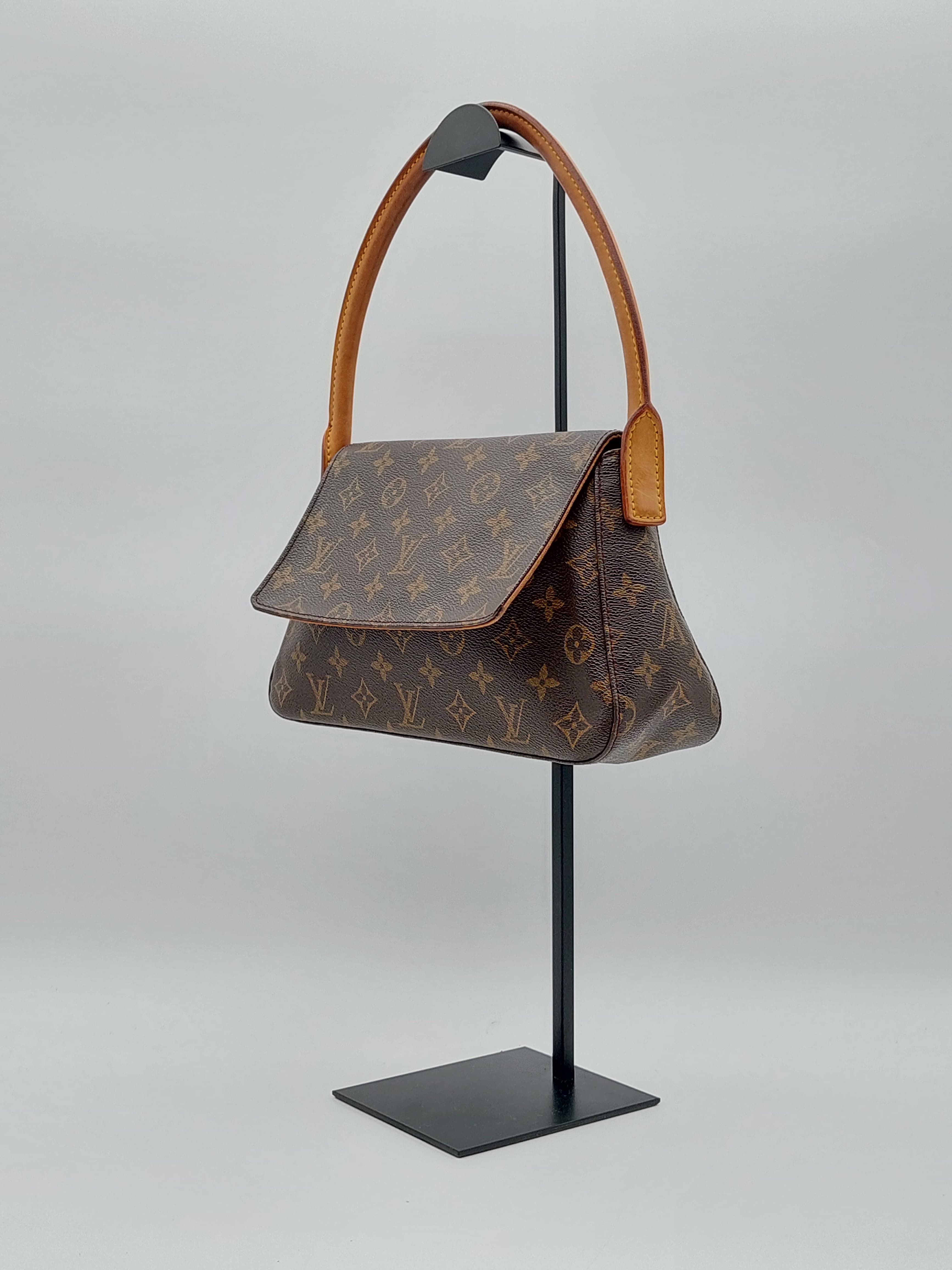 Louis Vuitton Mini Looping