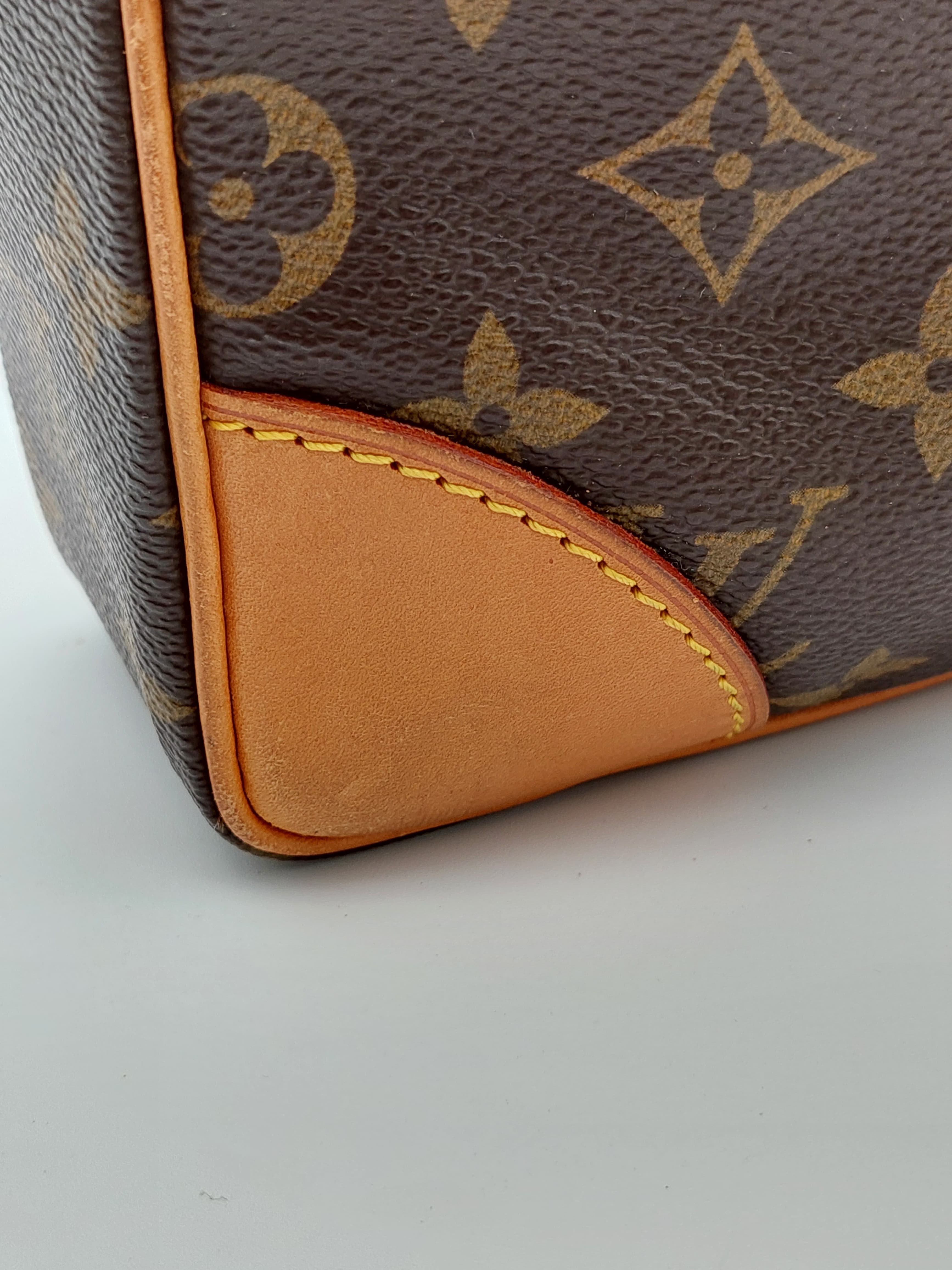 Louis Vuitton Porte Documents Business bag
