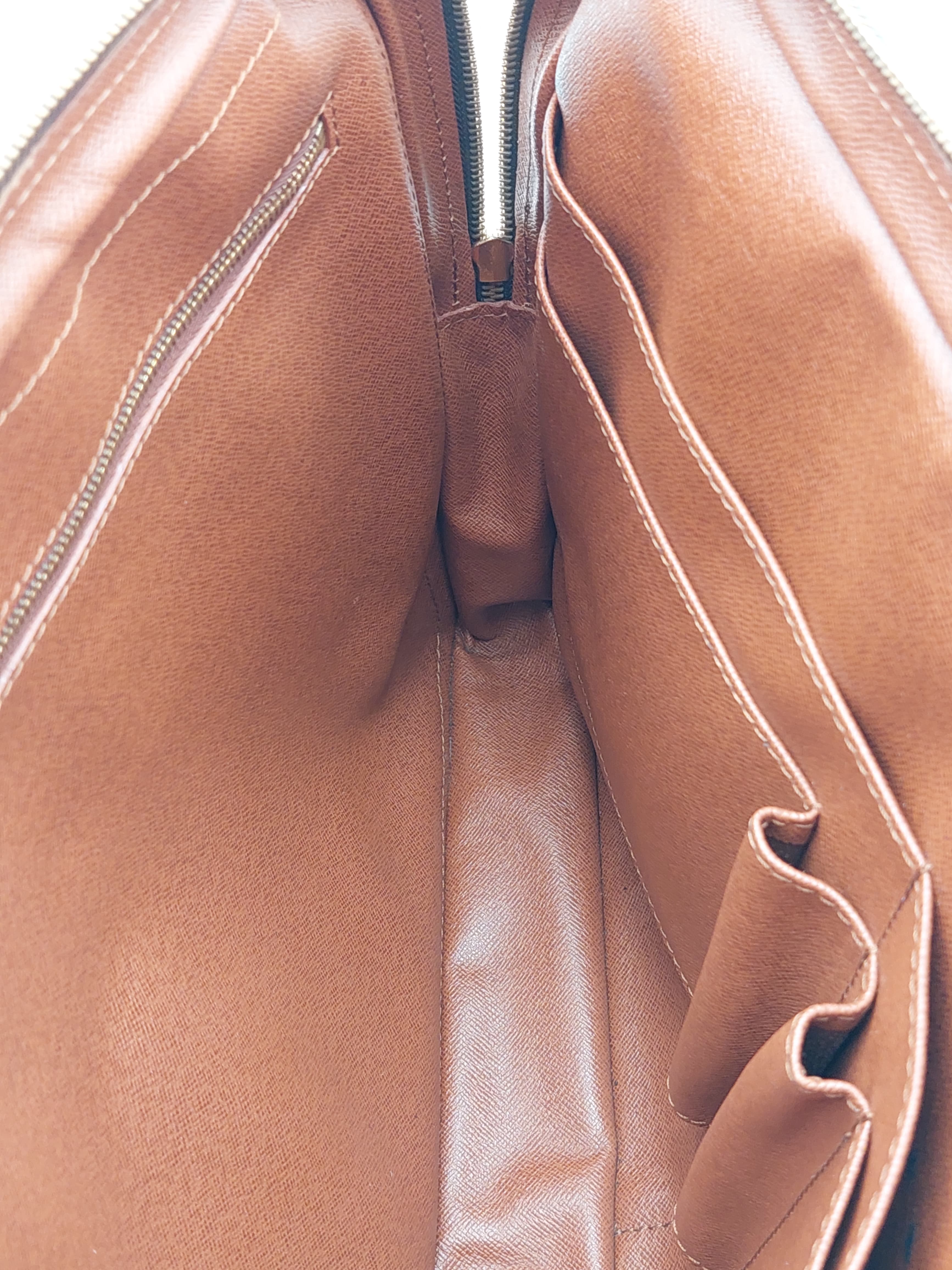 Louis Vuitton Porte Documents Business bag
