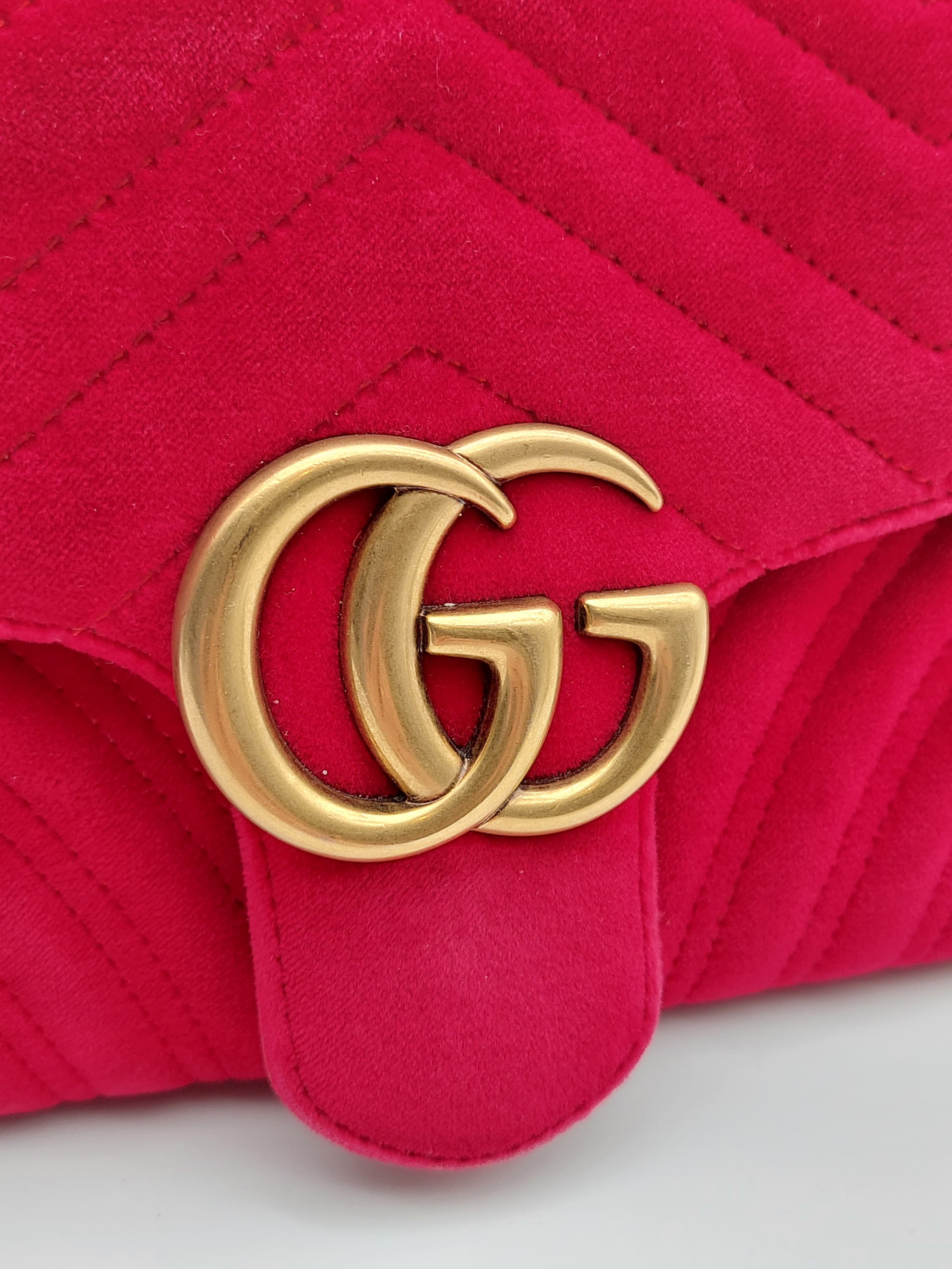 Gucci Marmont velvet red