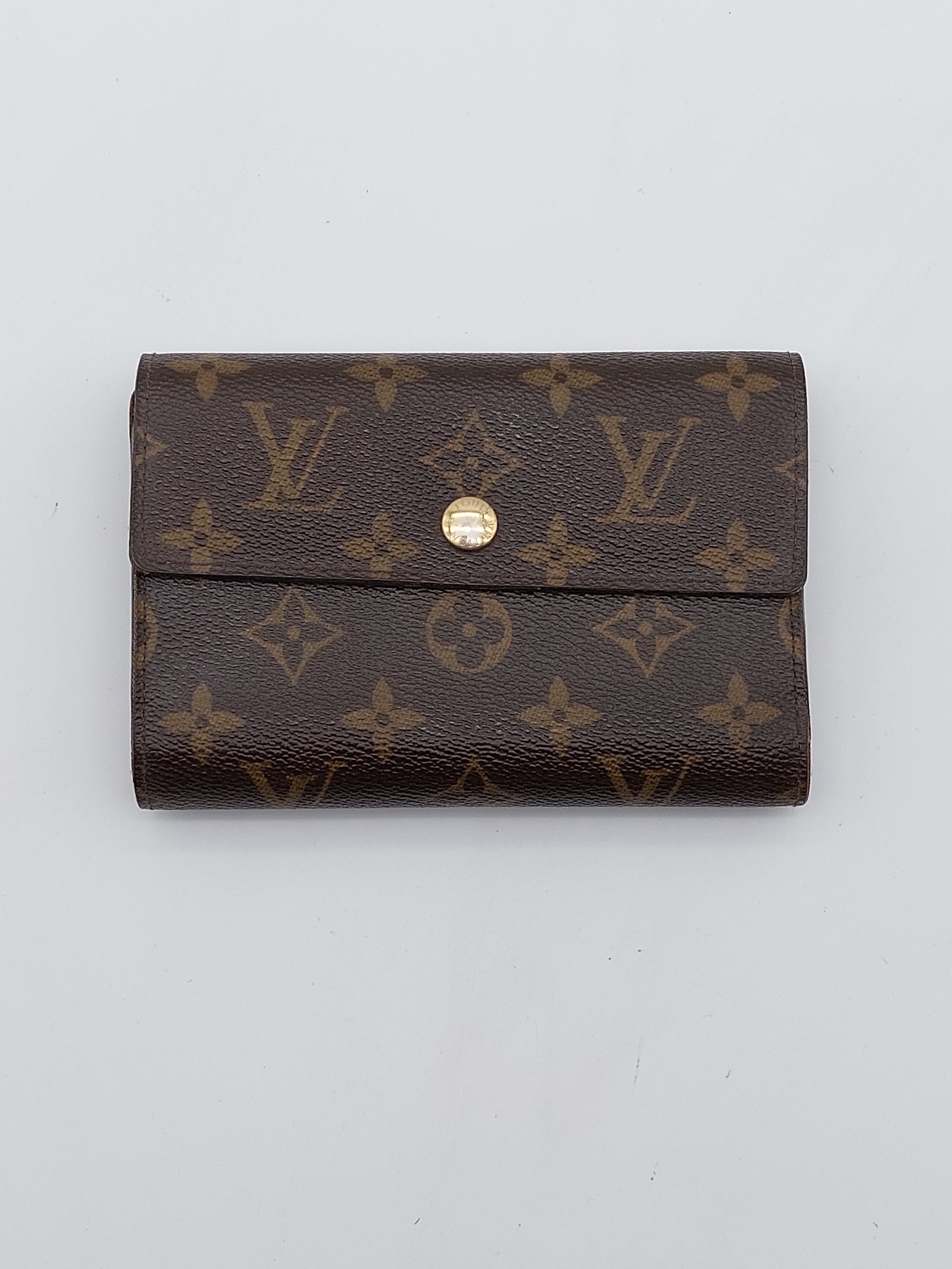Alexandra Wallet