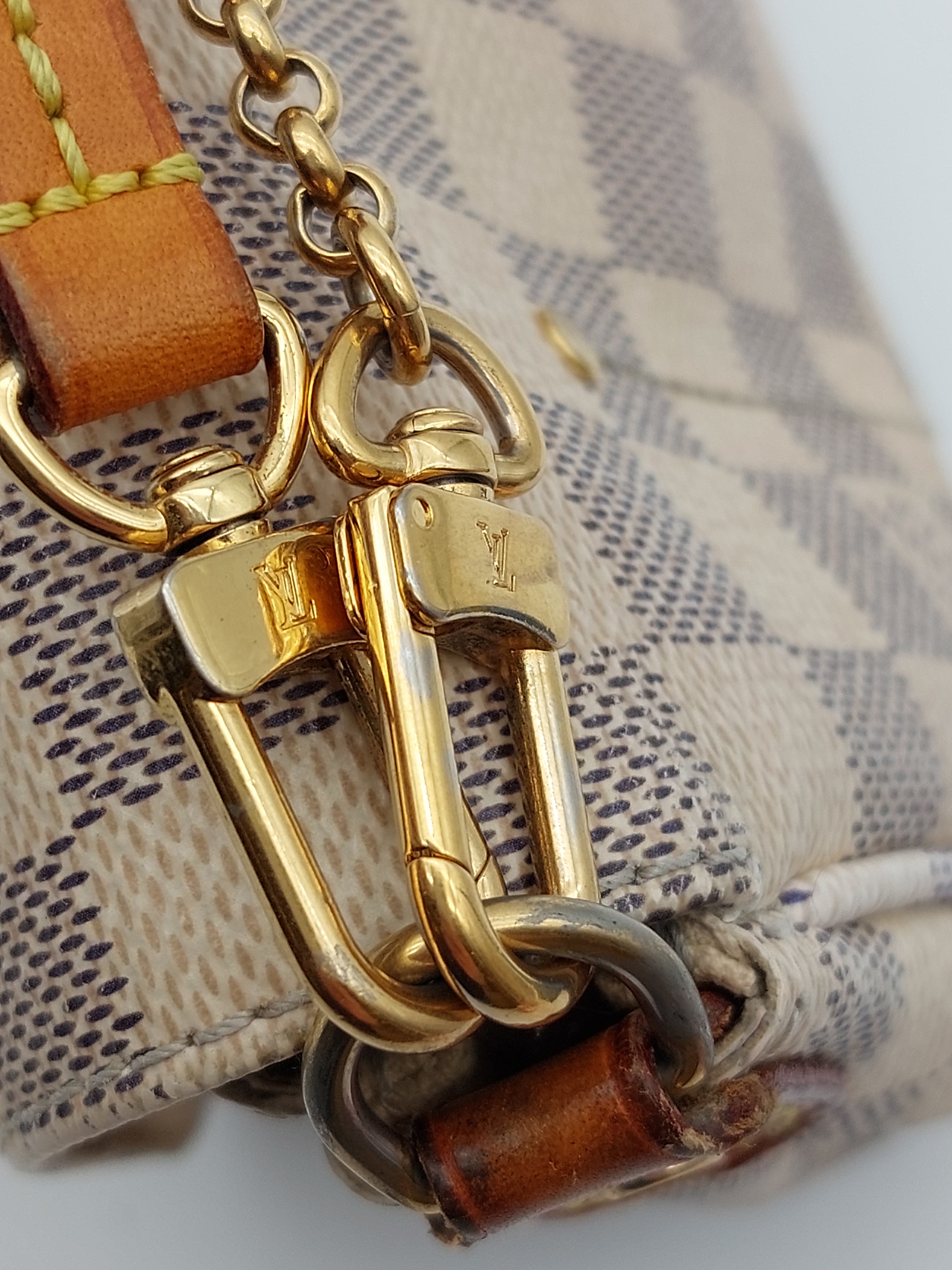 Favorite PM Damier Azur