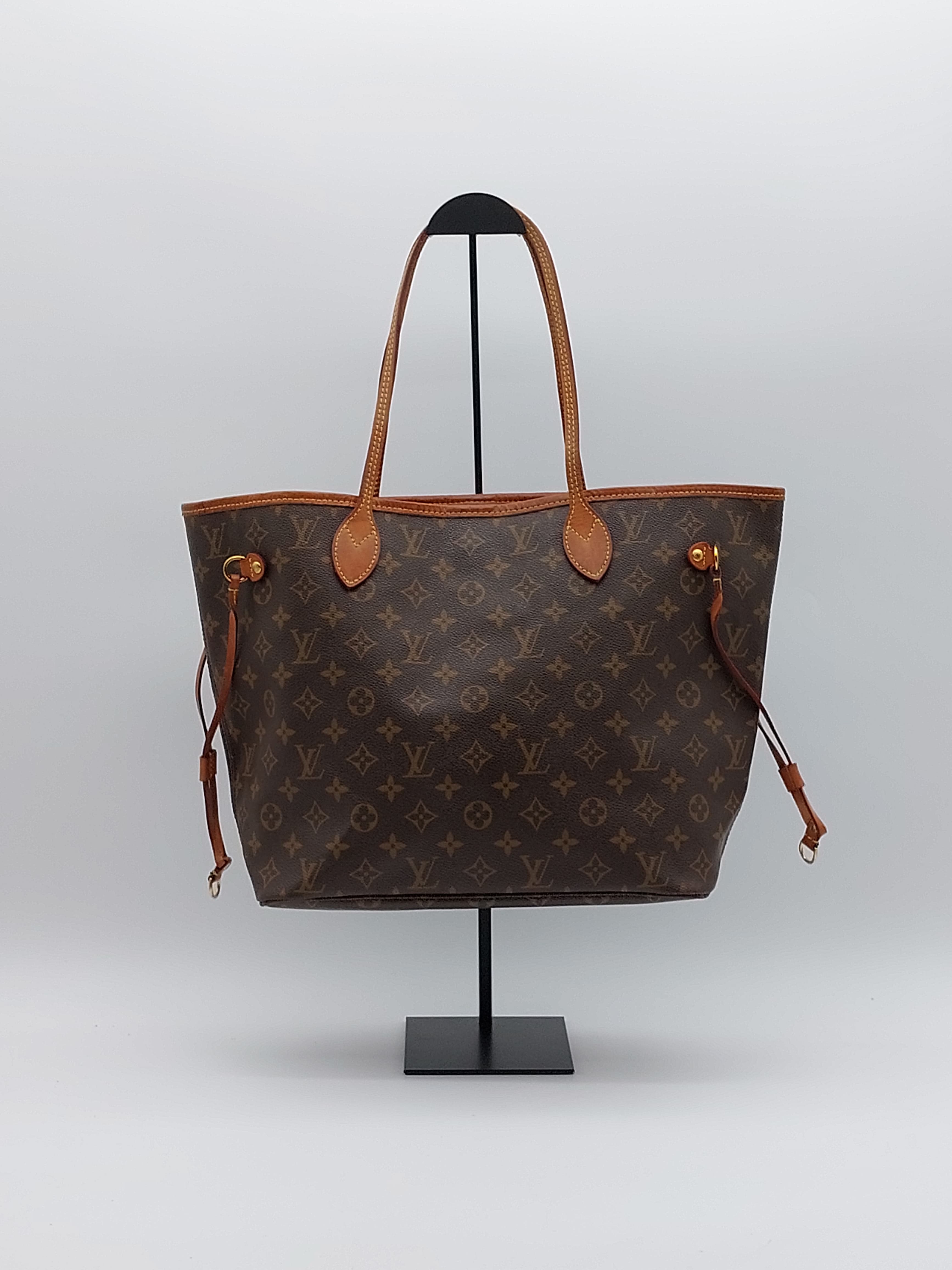 Neverfull MM Fuchsia