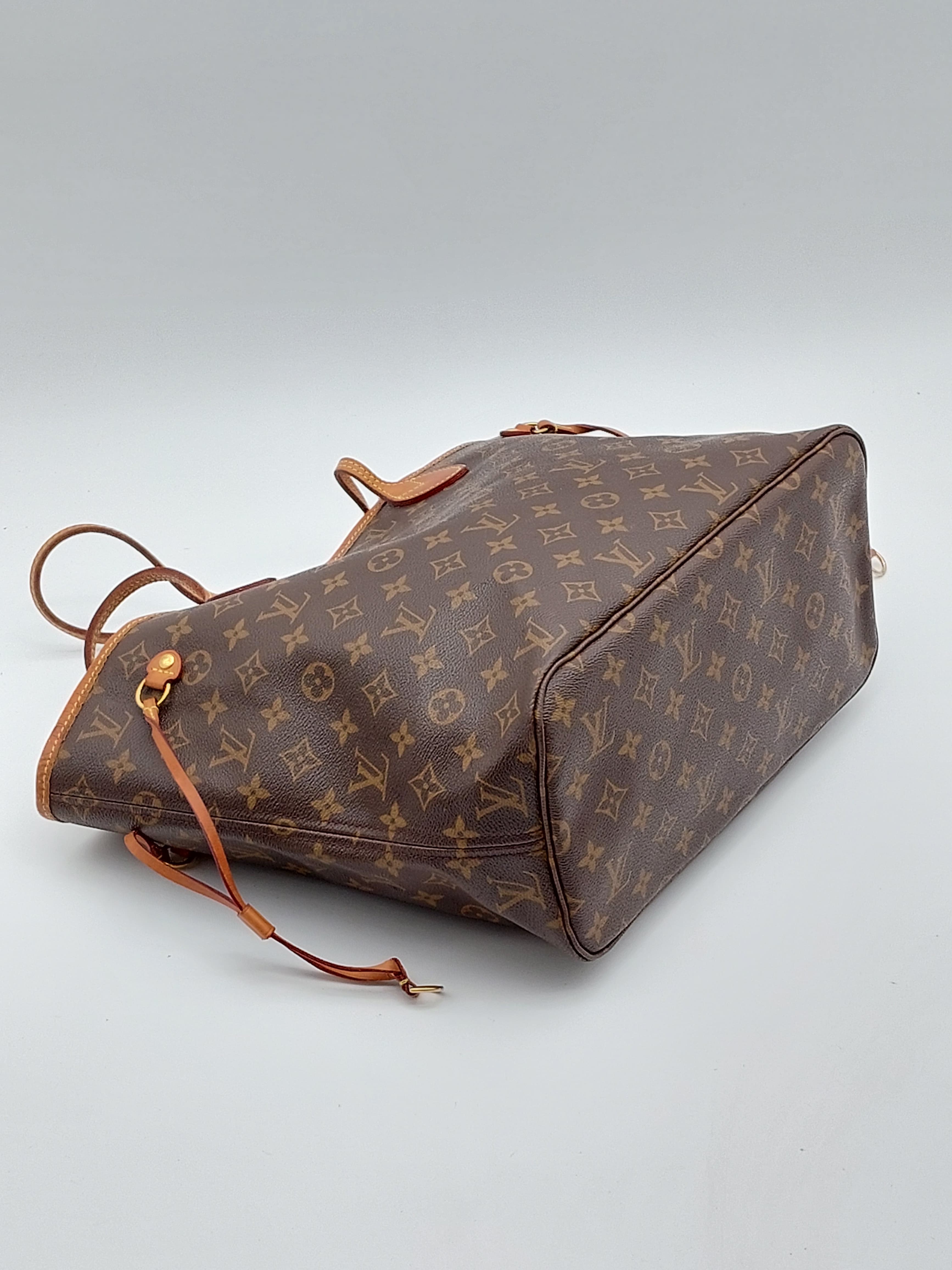 Neverfull MM Fuchsia