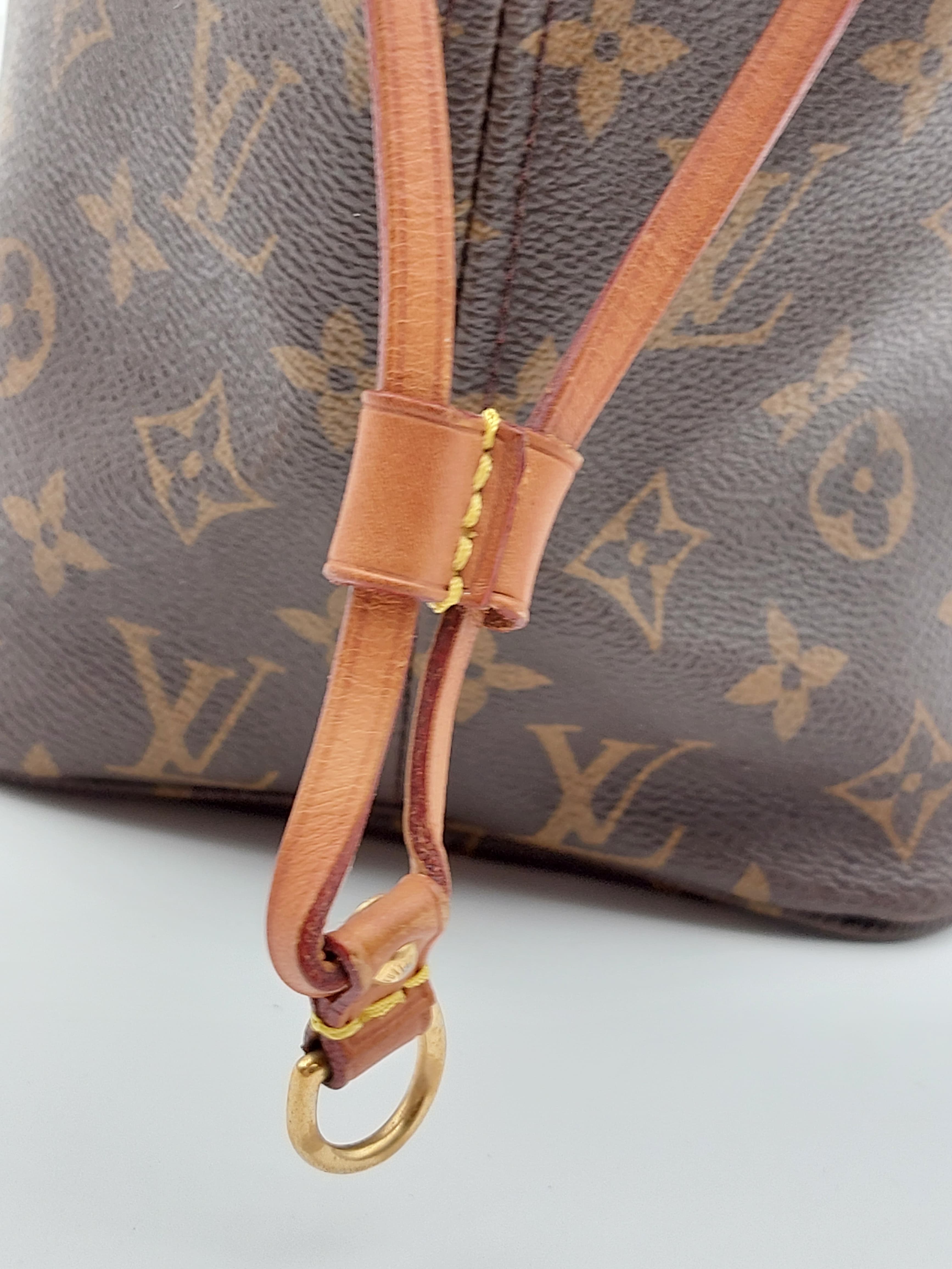 Neverfull MM Fuchsia