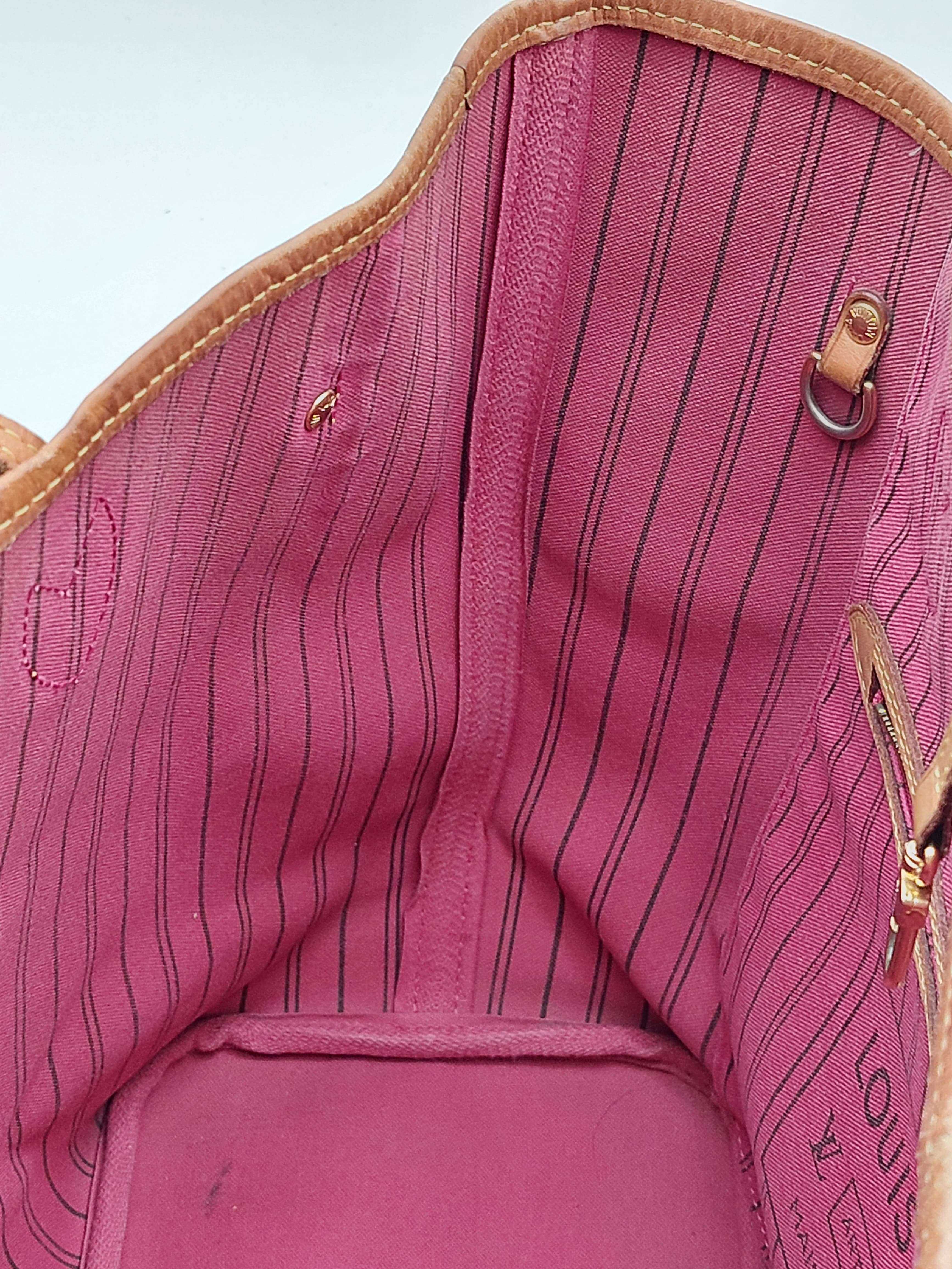 Neverfull MM Fuchsia