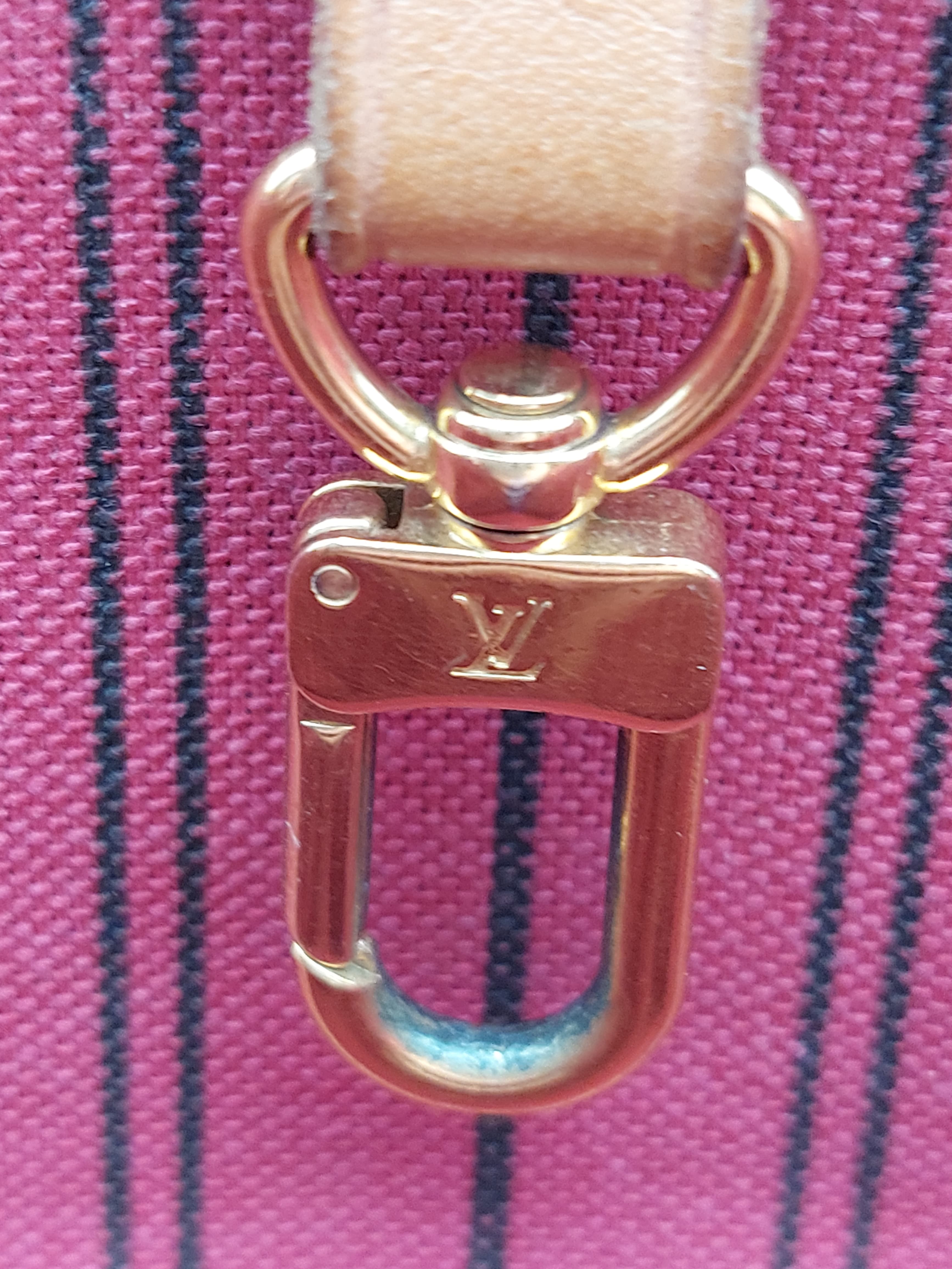 Neverfull MM Fuchsia