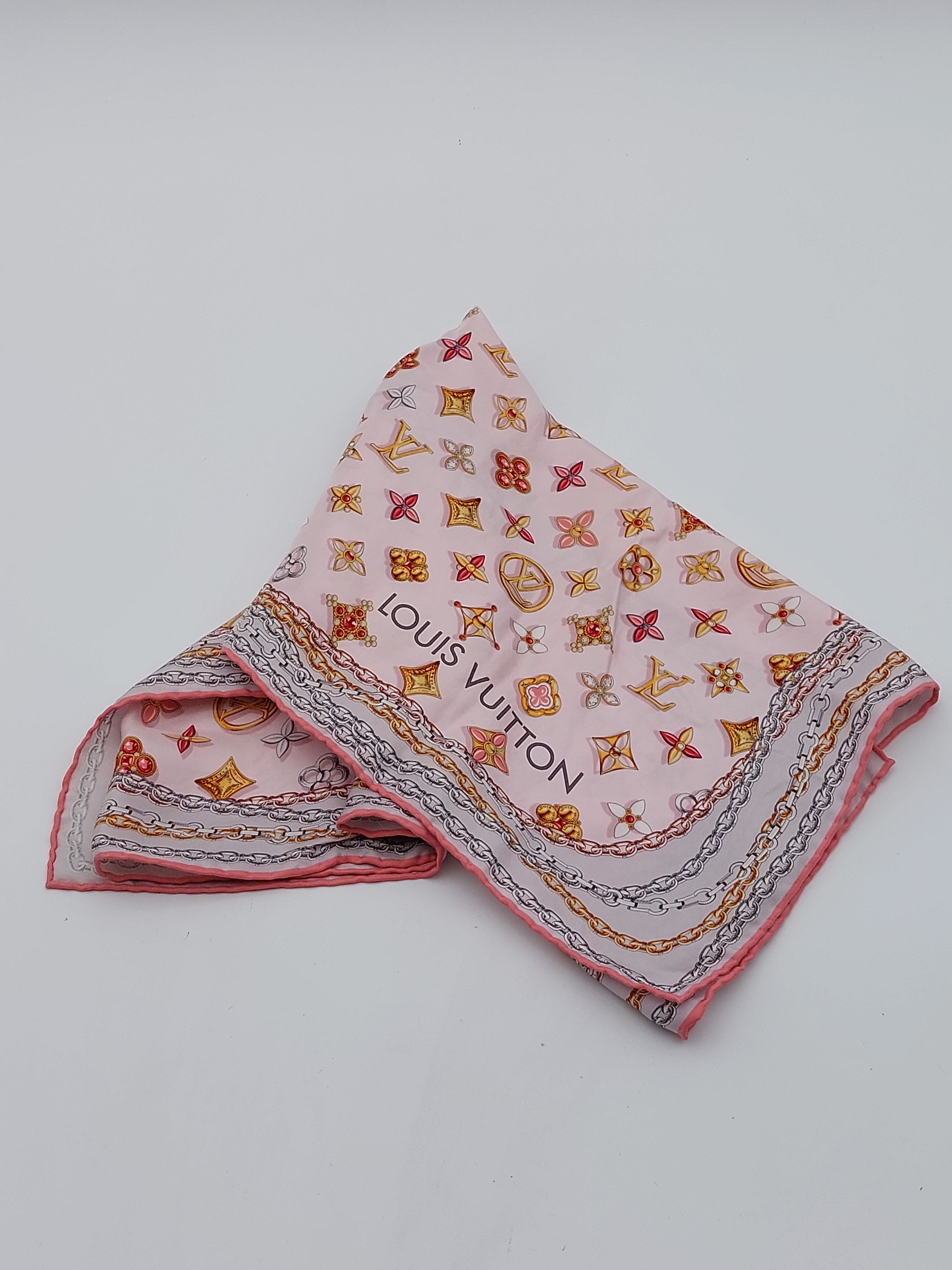 Your Highness Silk scarf