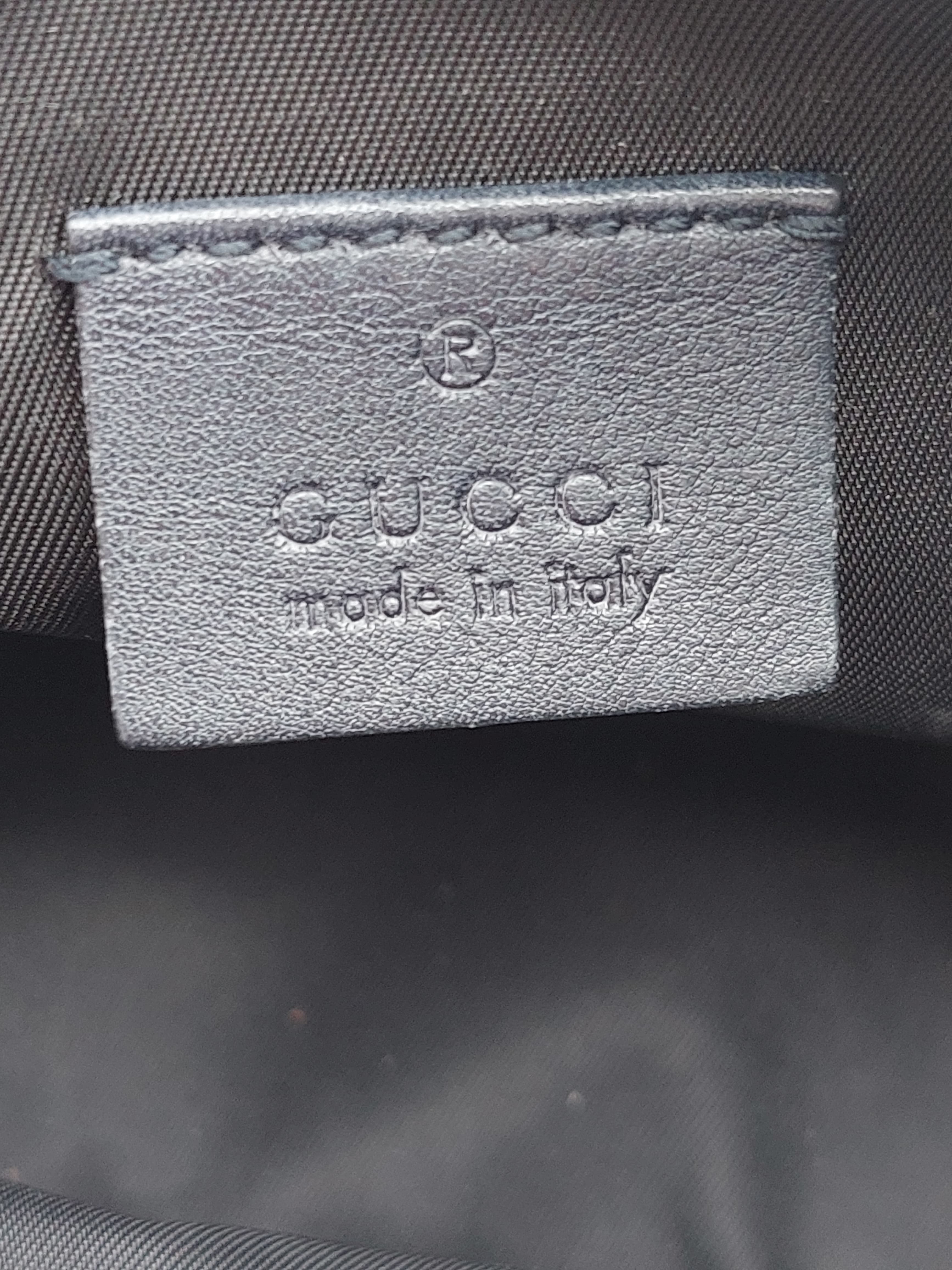 GG Canvas Pochette