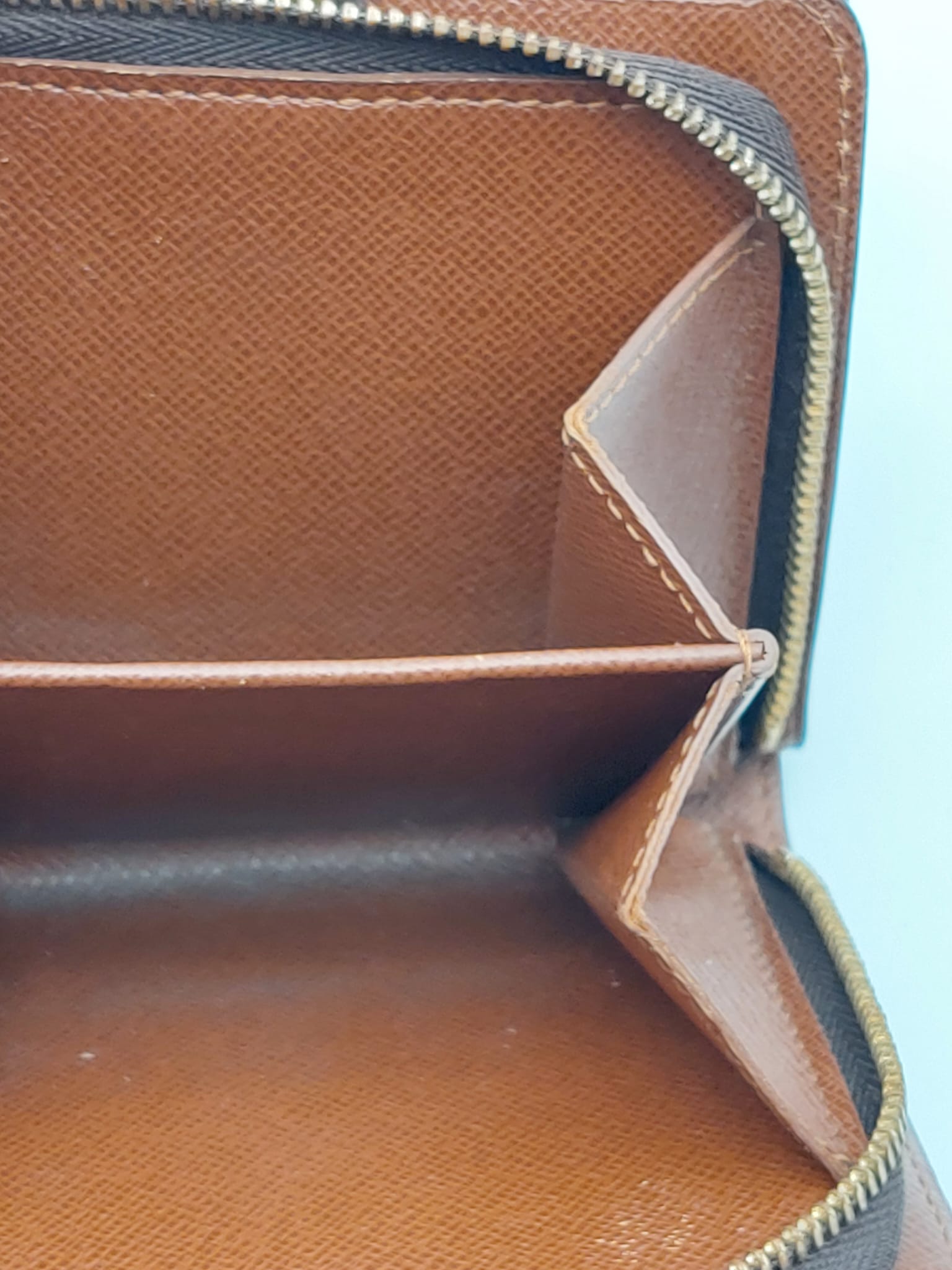 Compact Wallet