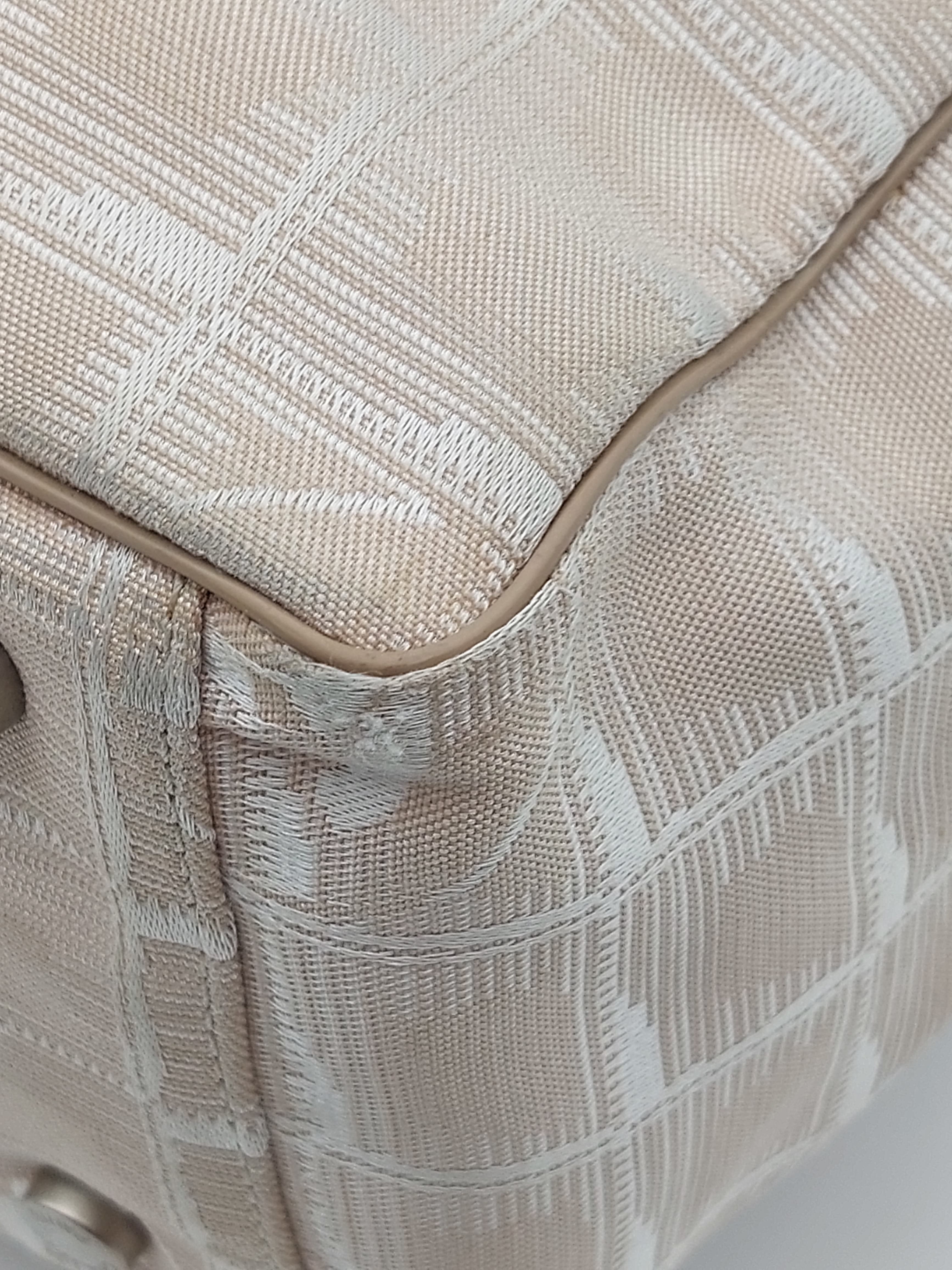 Travel Line Shoulderbag